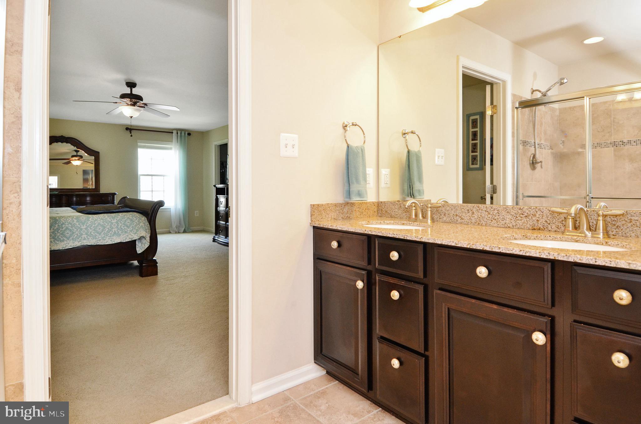 AUTUMN HILLS - Residential