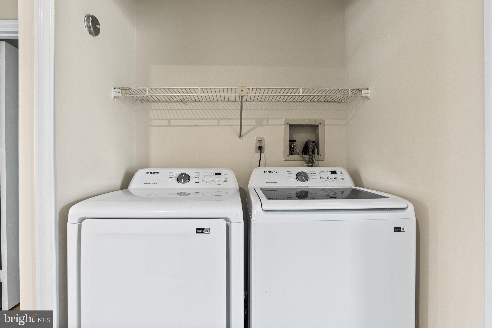 CREST OF HERSHEY - Residential Lease