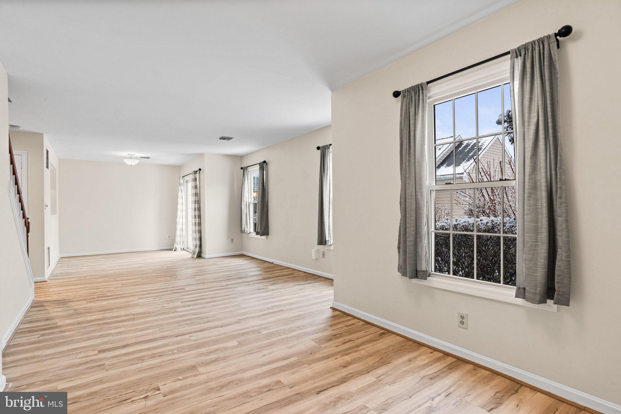 CREST OF HERSHEY - Residential Lease