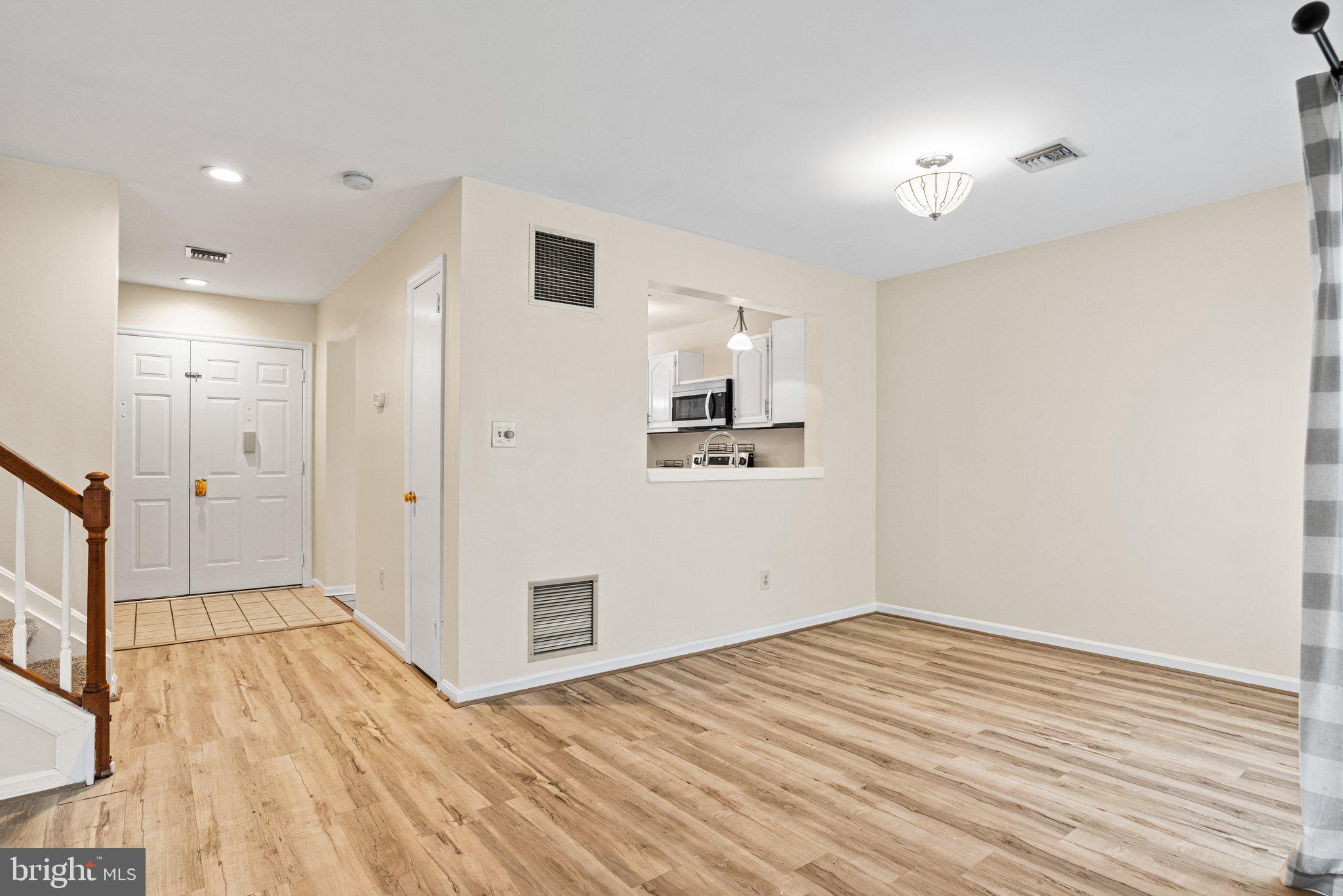 CREST OF HERSHEY - Residential Lease