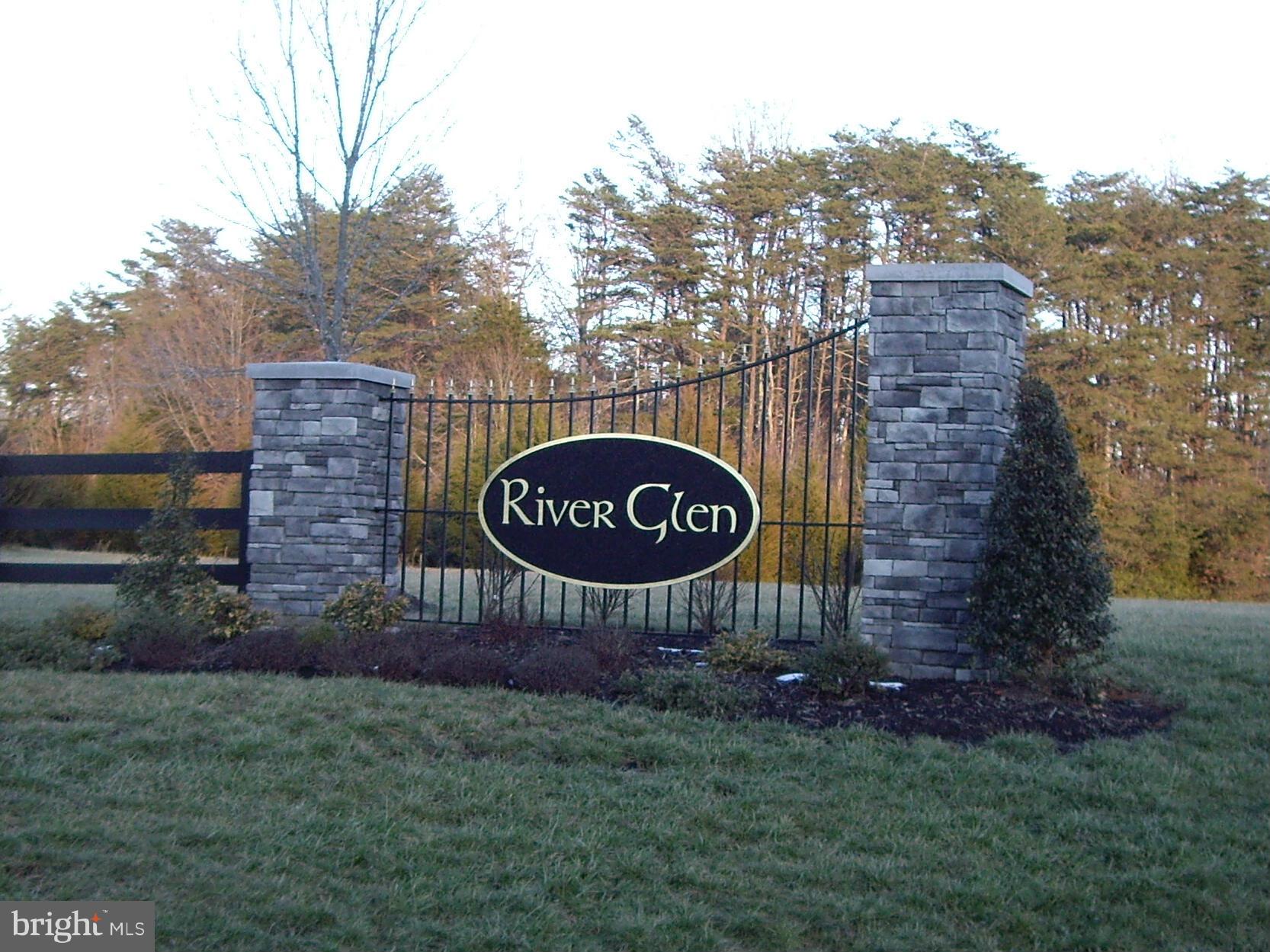 RIVER GLEN - Land