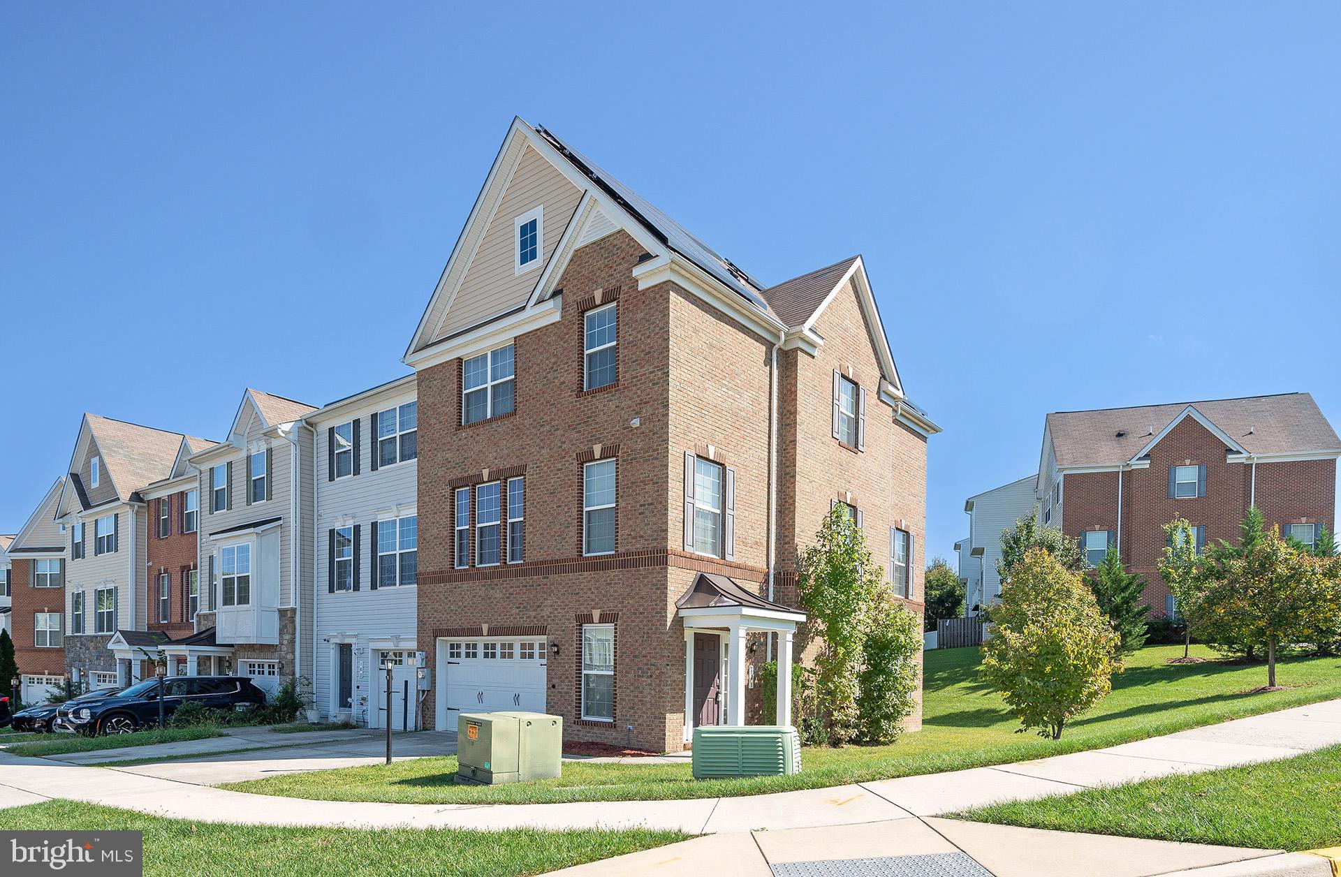 VILLAGES AT PEPPER MILL - Residential