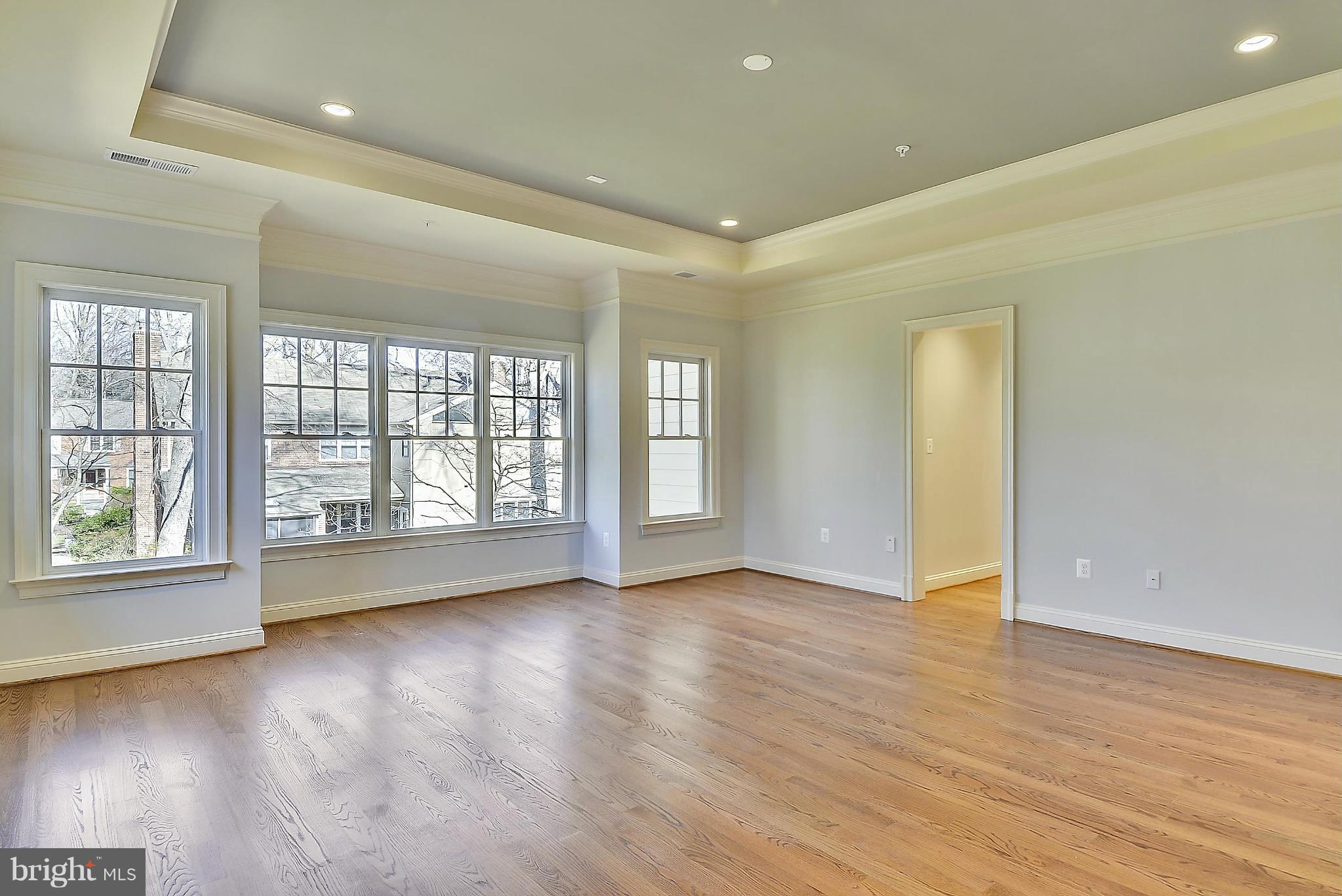 WOODHAVEN - Residential