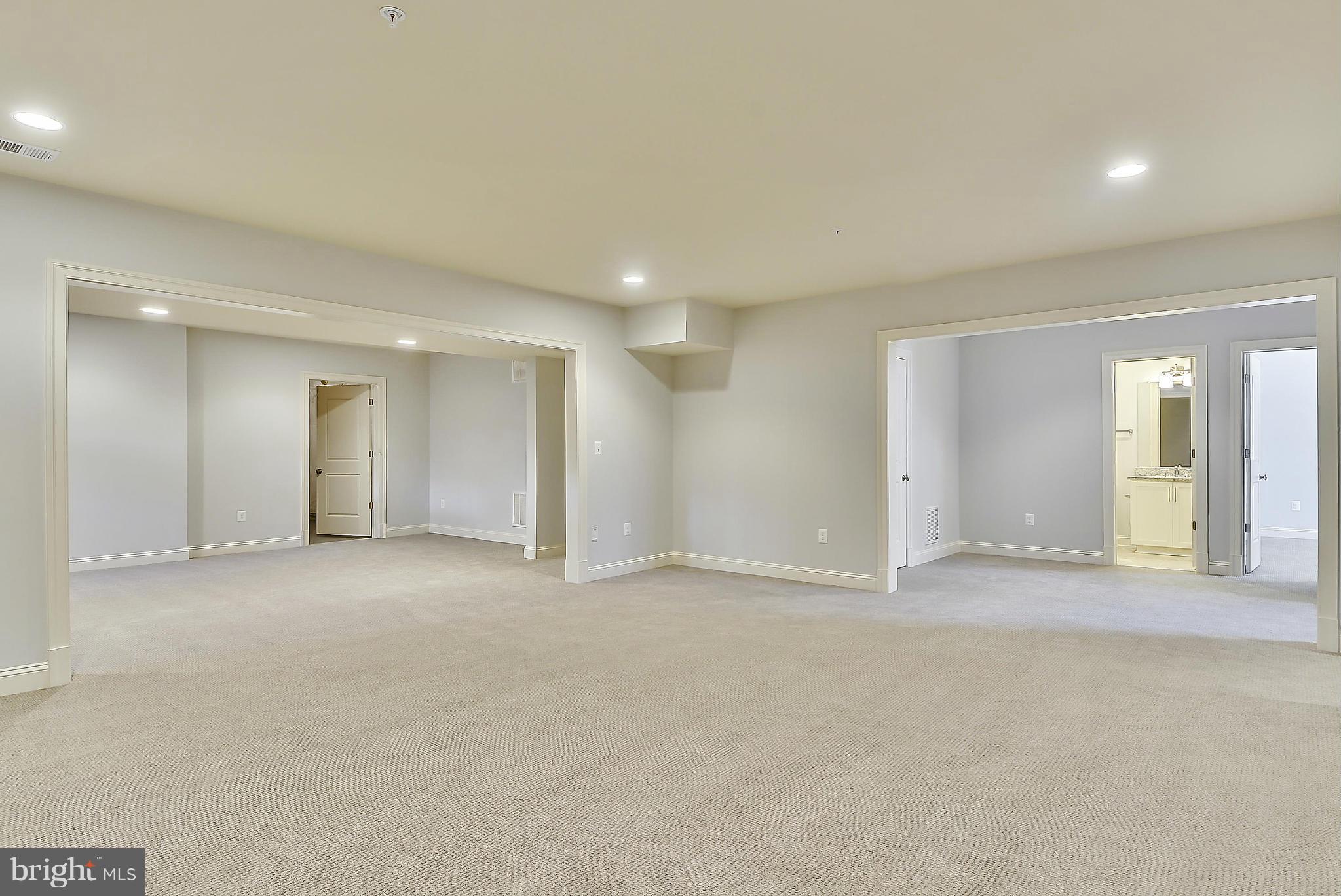 WOODHAVEN - Residential