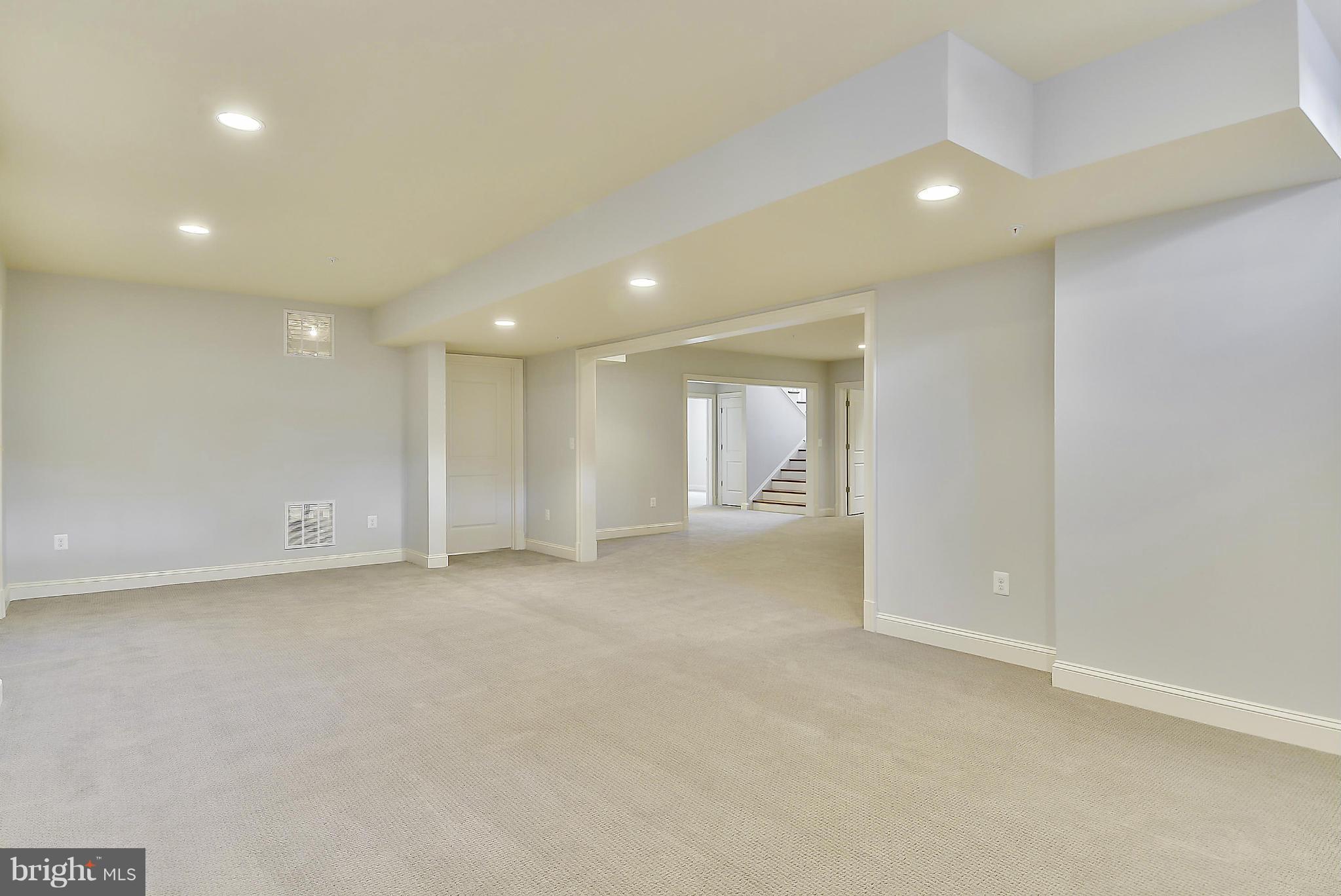 WOODHAVEN - Residential