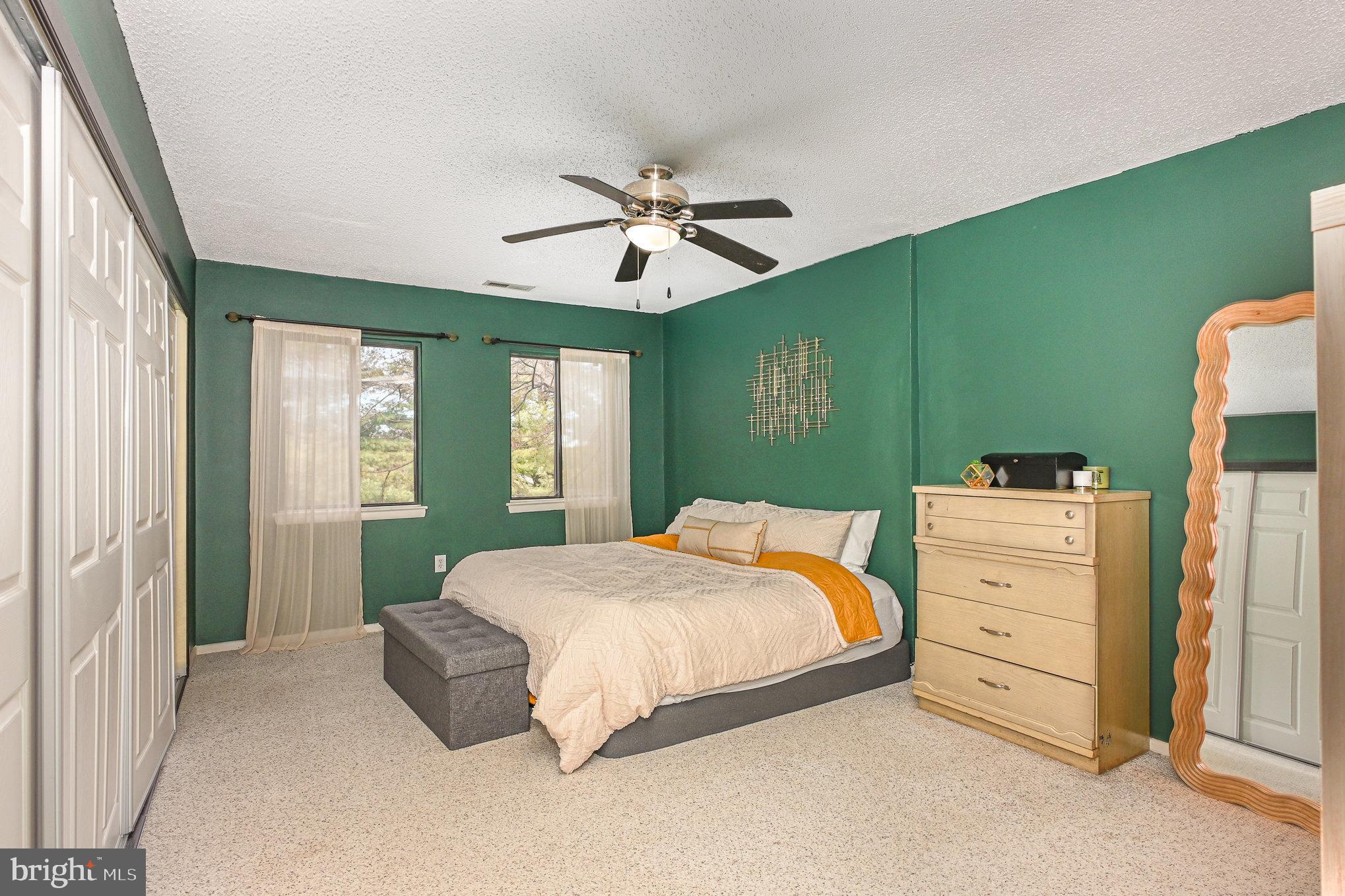 ROCKLAND RUN - Residential