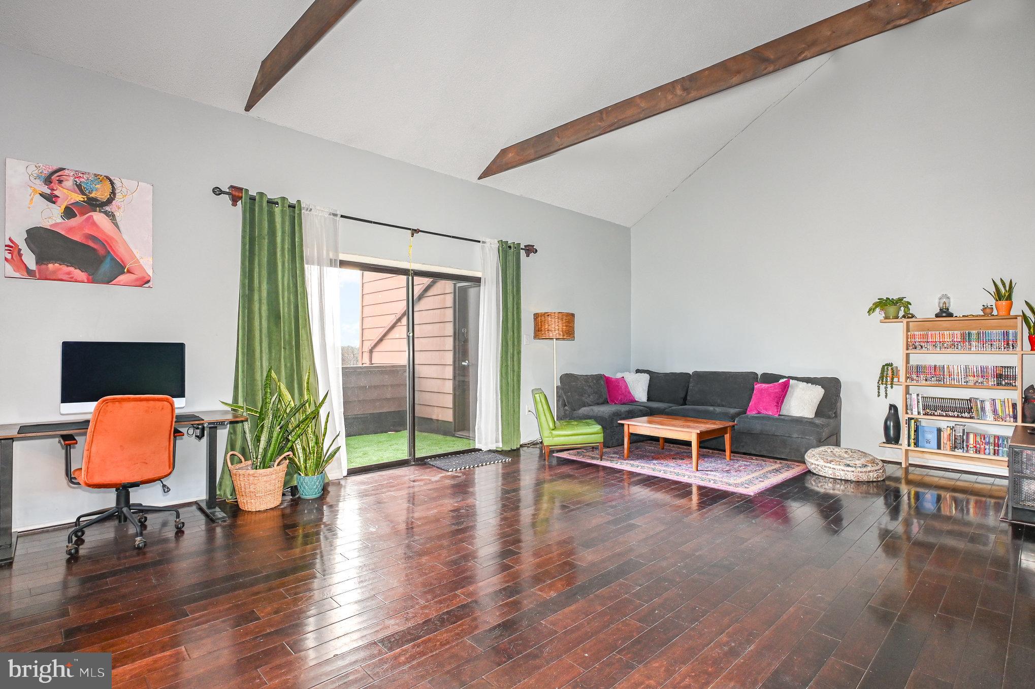 ROCKLAND RUN - Residential