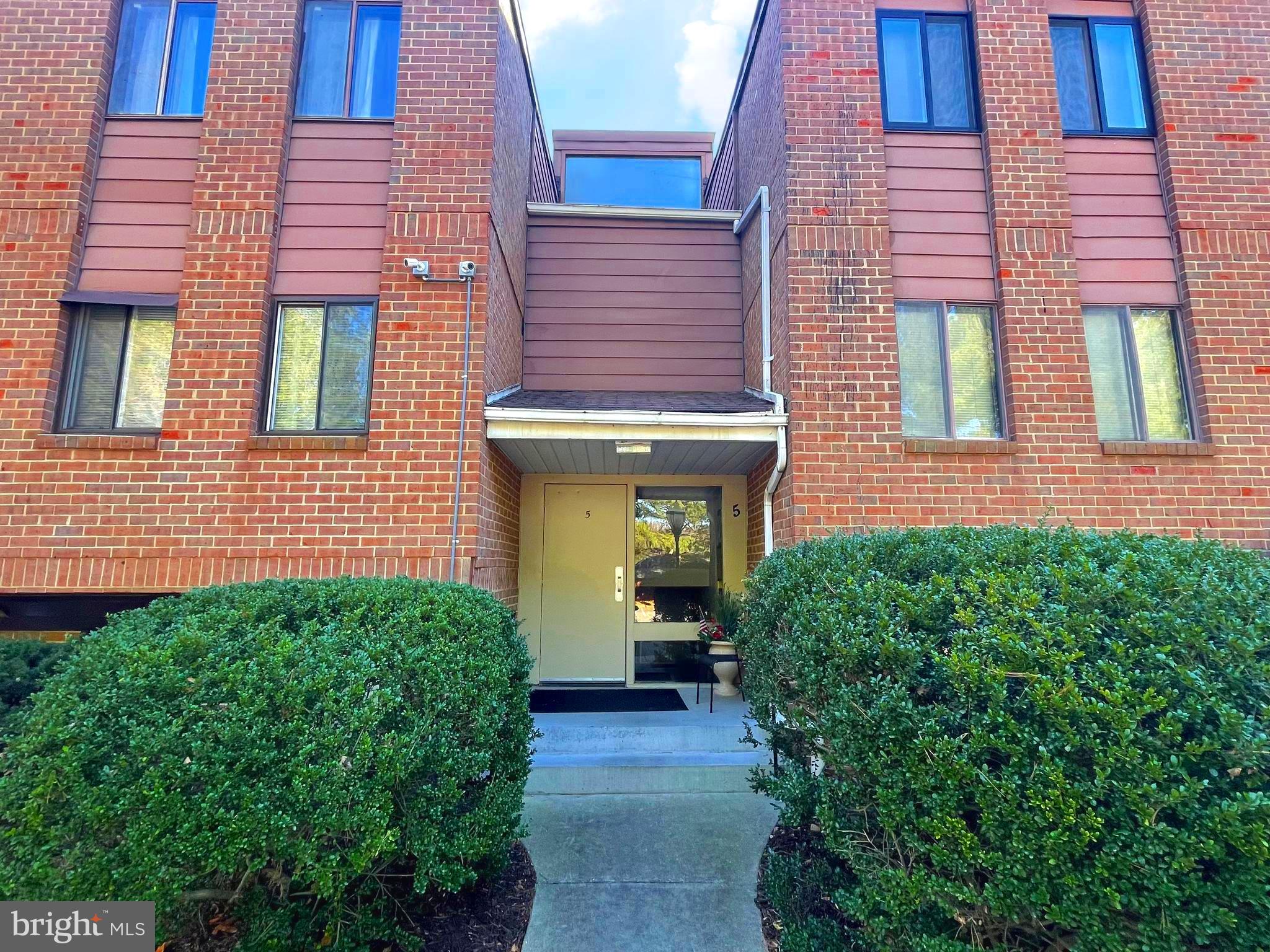 ROCKLAND RUN - Residential