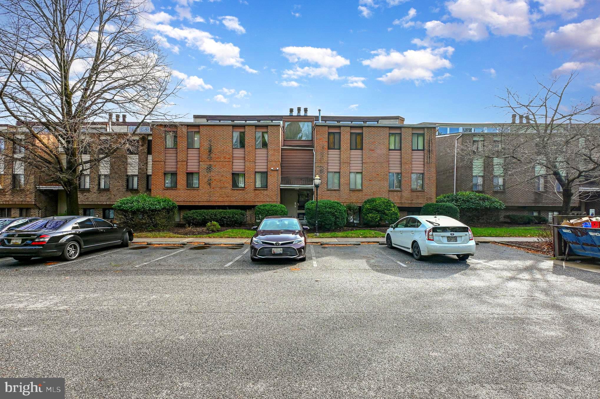 ROCKLAND RUN - Residential