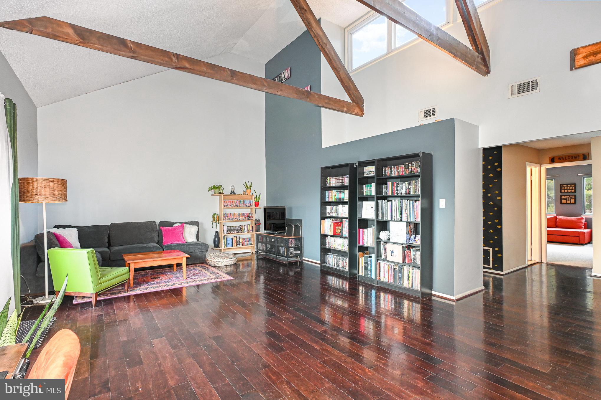 ROCKLAND RUN - Residential