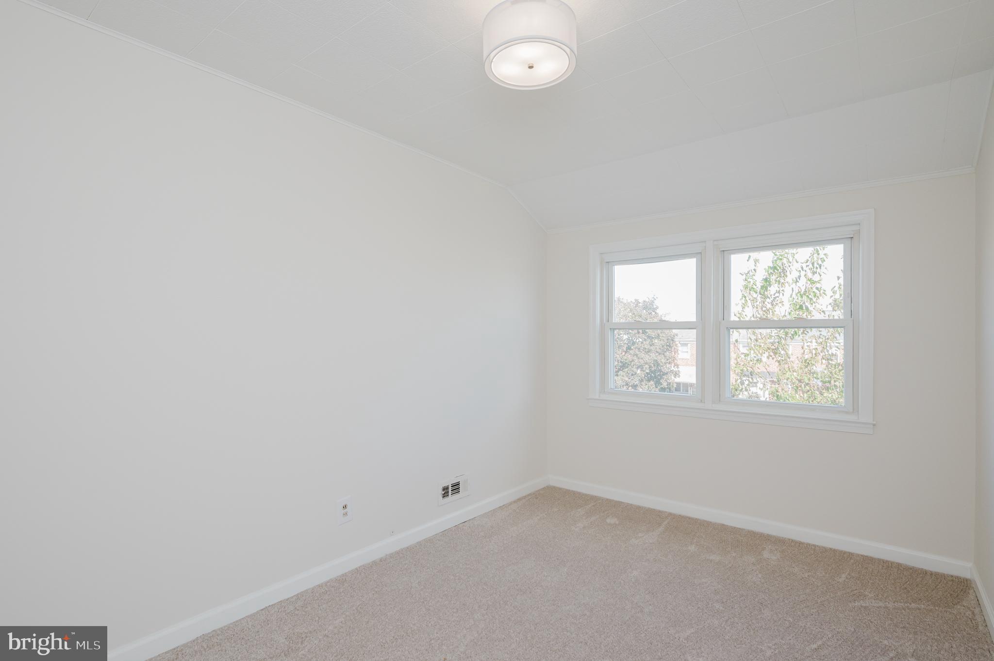 MIDDLESEX - Residential