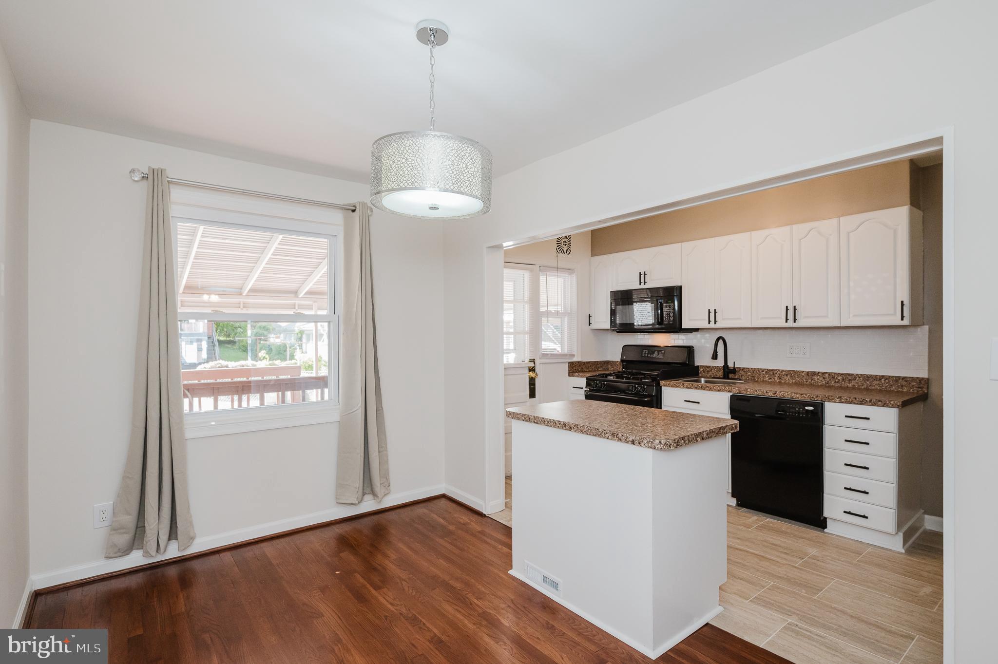 MIDDLESEX - Residential