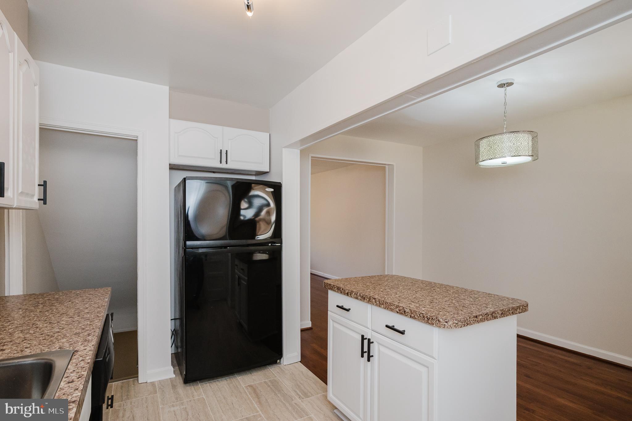 MIDDLESEX - Residential