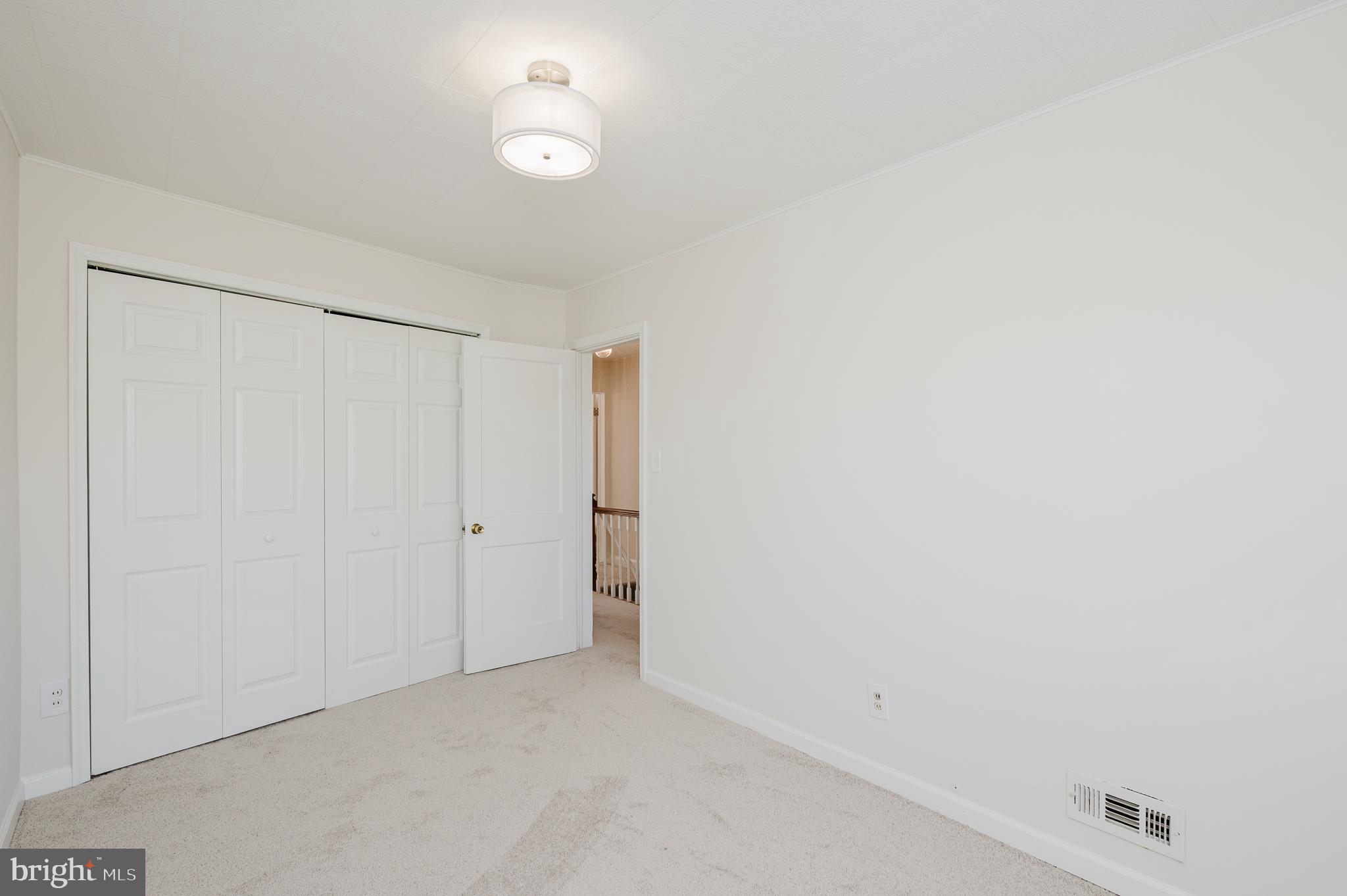 MIDDLESEX - Residential