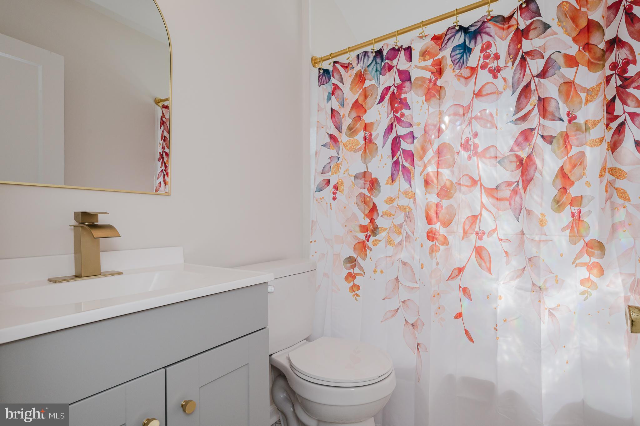 MIDDLESEX - Residential