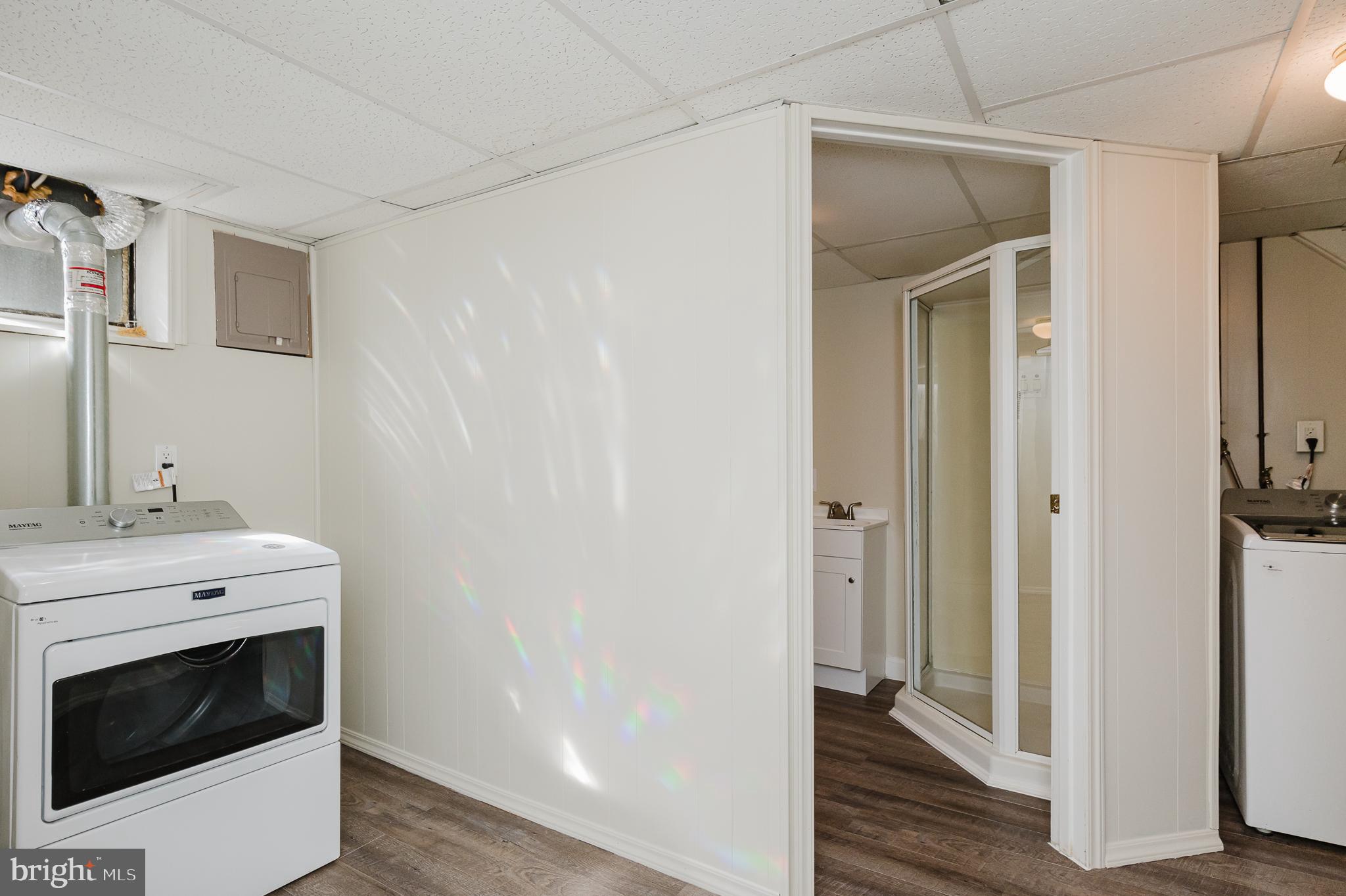 MIDDLESEX - Residential