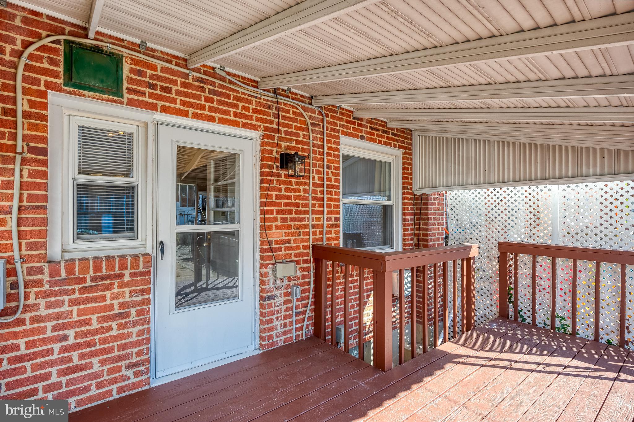 MIDDLESEX - Residential