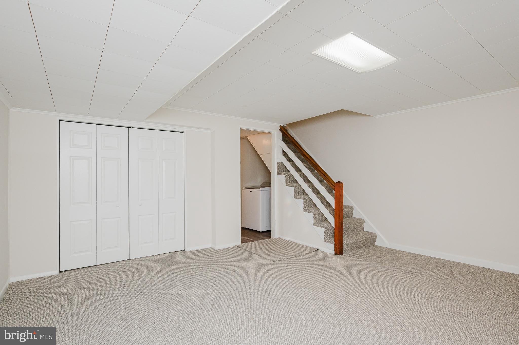 MIDDLESEX - Residential