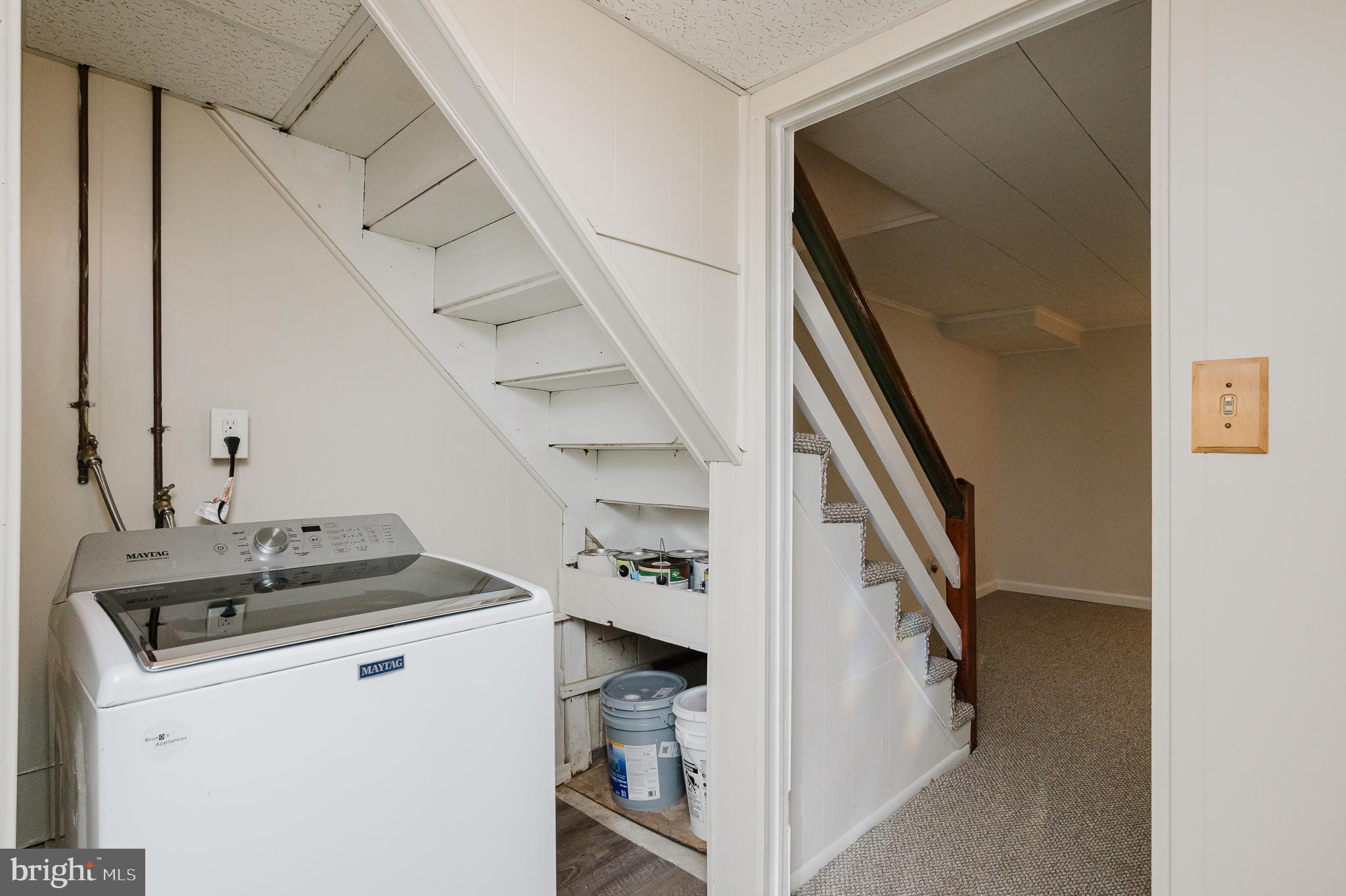 MIDDLESEX - Residential