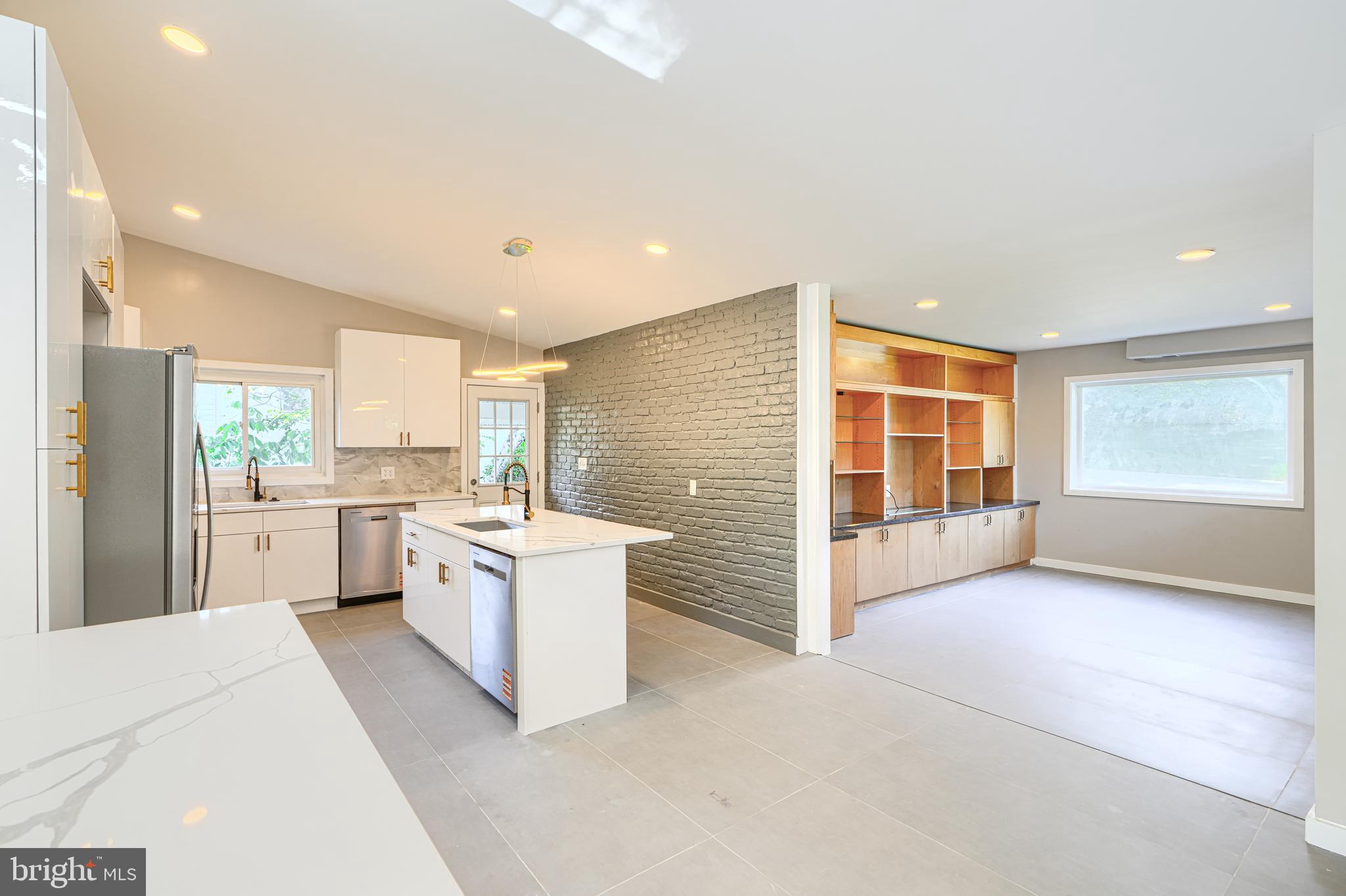 RANCHLEIGH - Residential