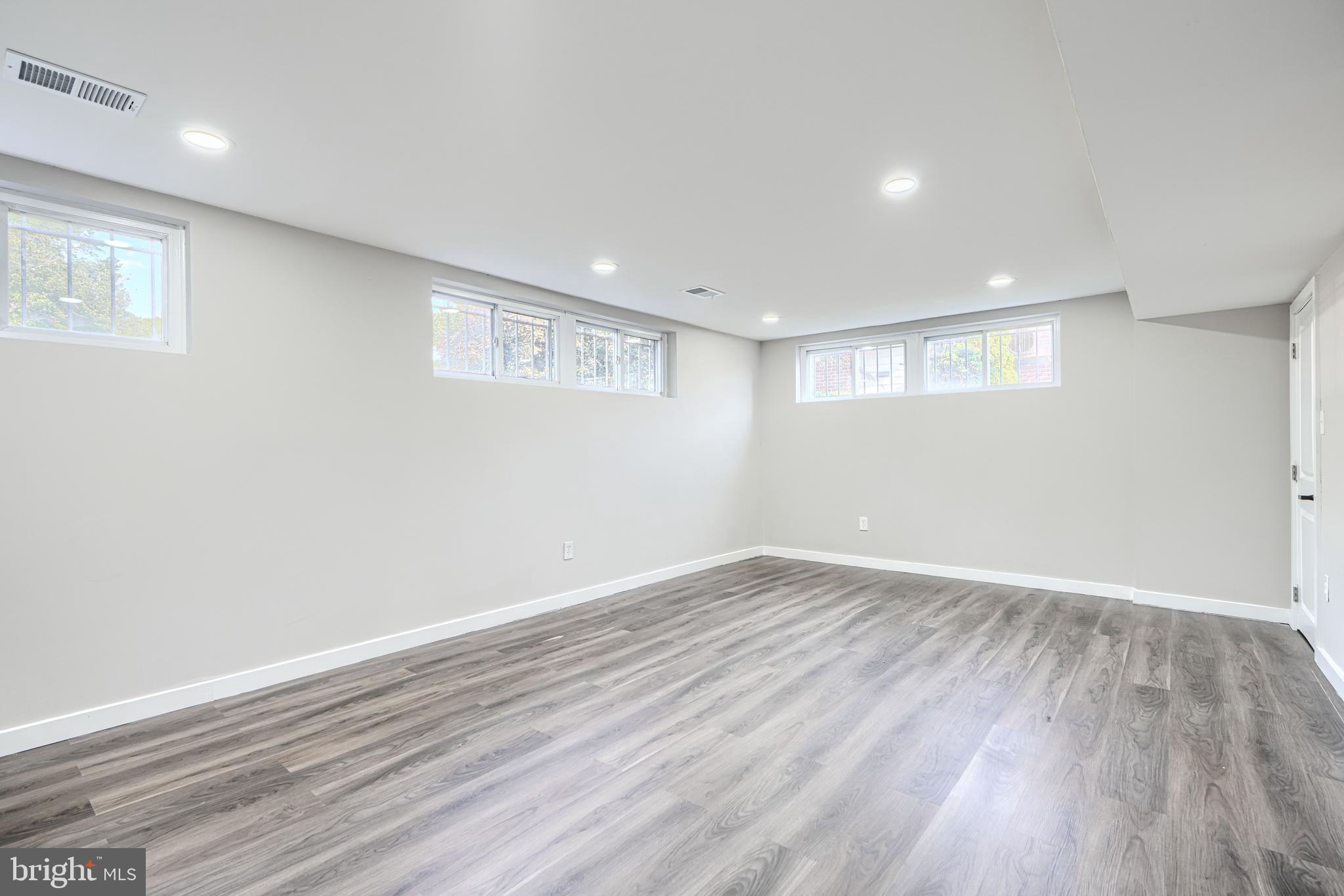 RANCHLEIGH - Residential