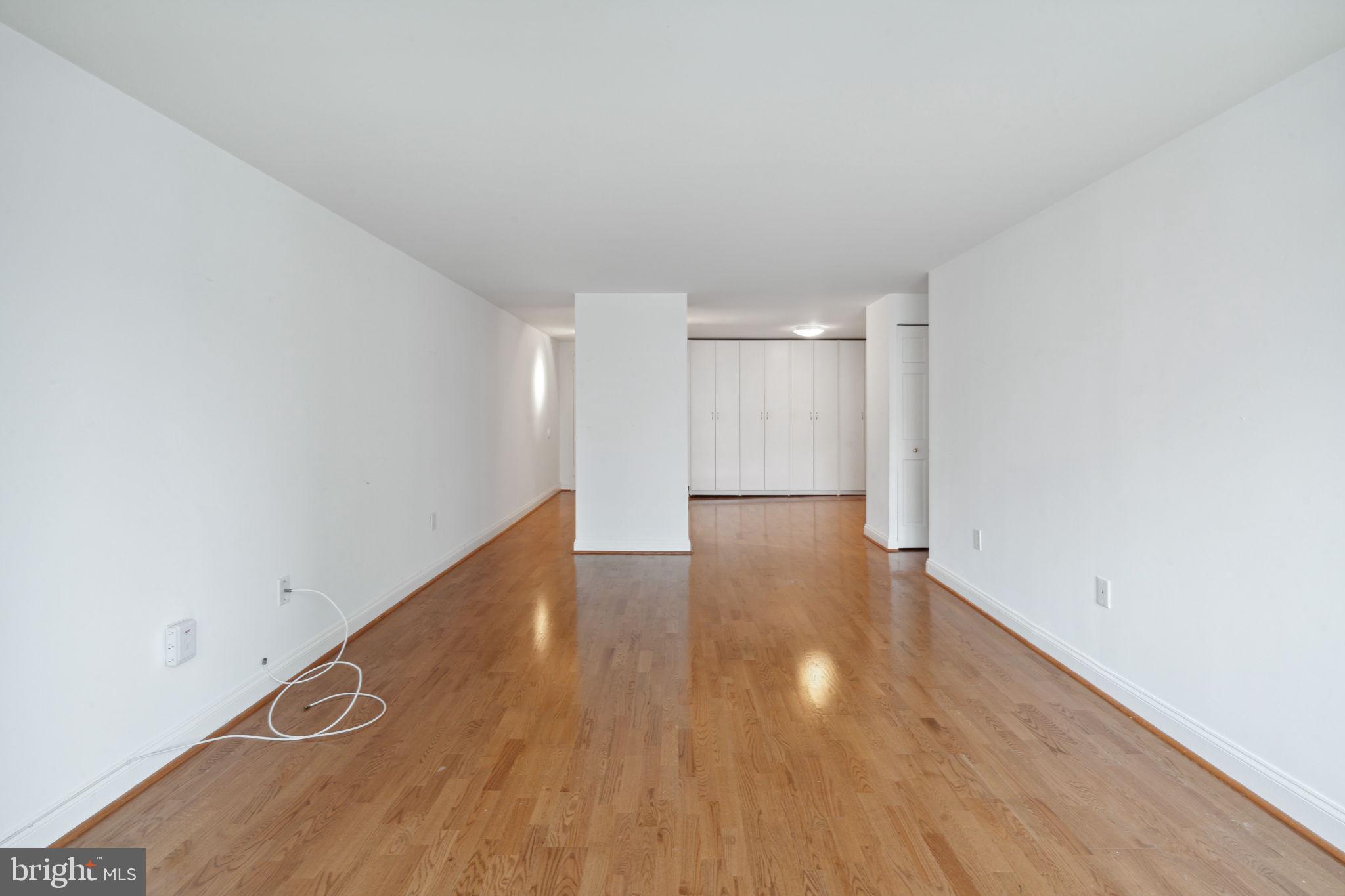 AVENUE OF THE ARTS - Residential