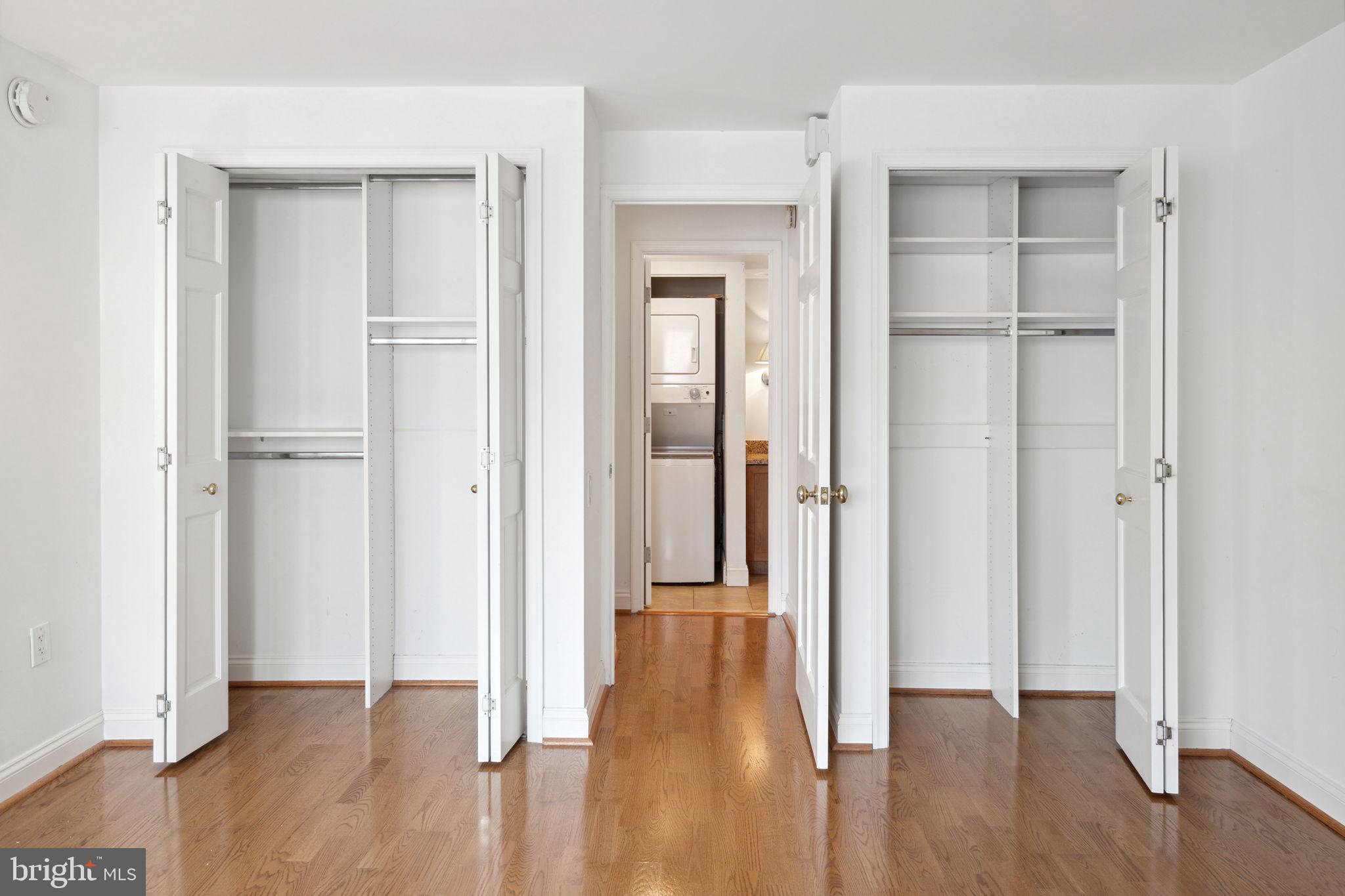 AVENUE OF THE ARTS - Residential