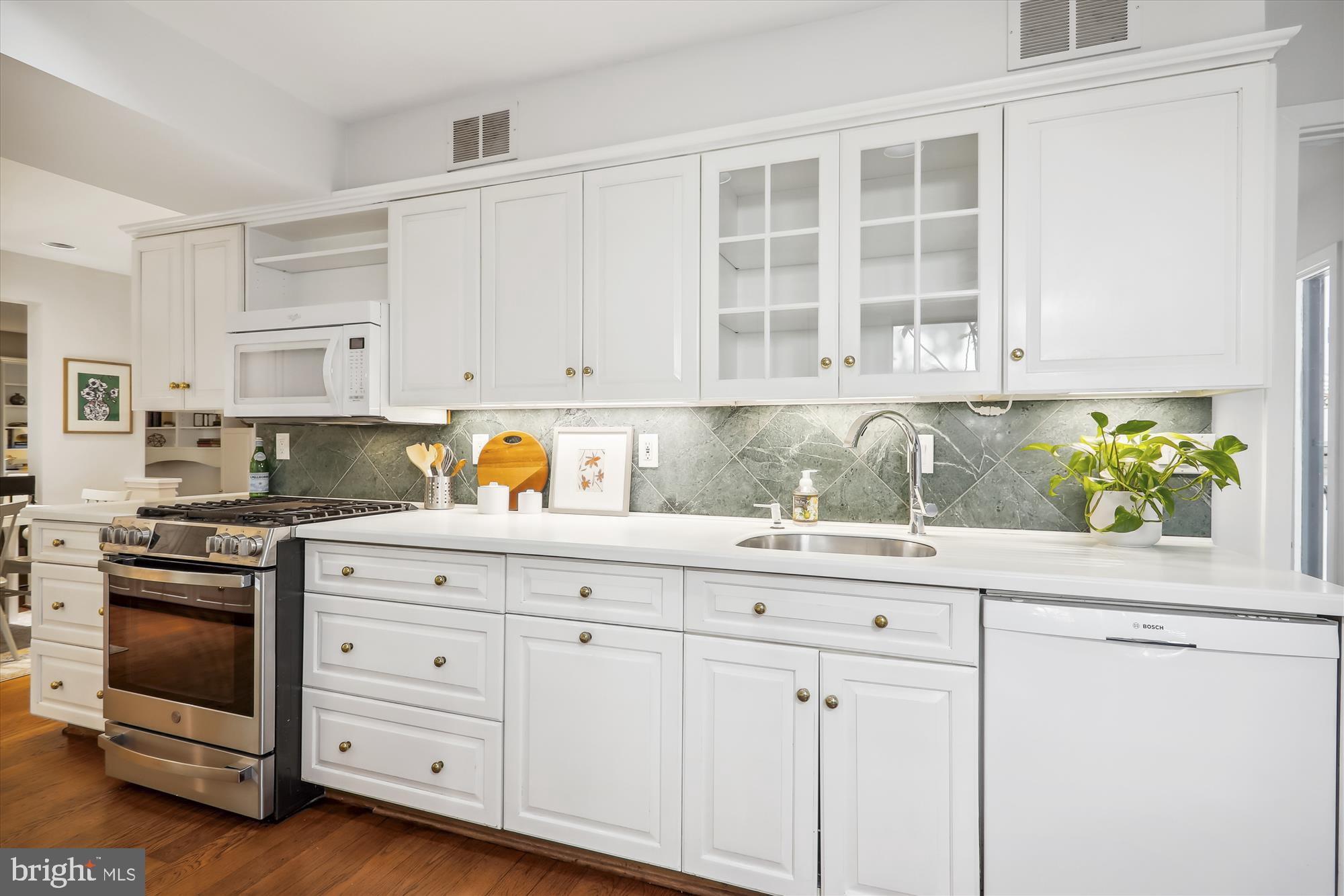 TAKOMA PARK - Residential