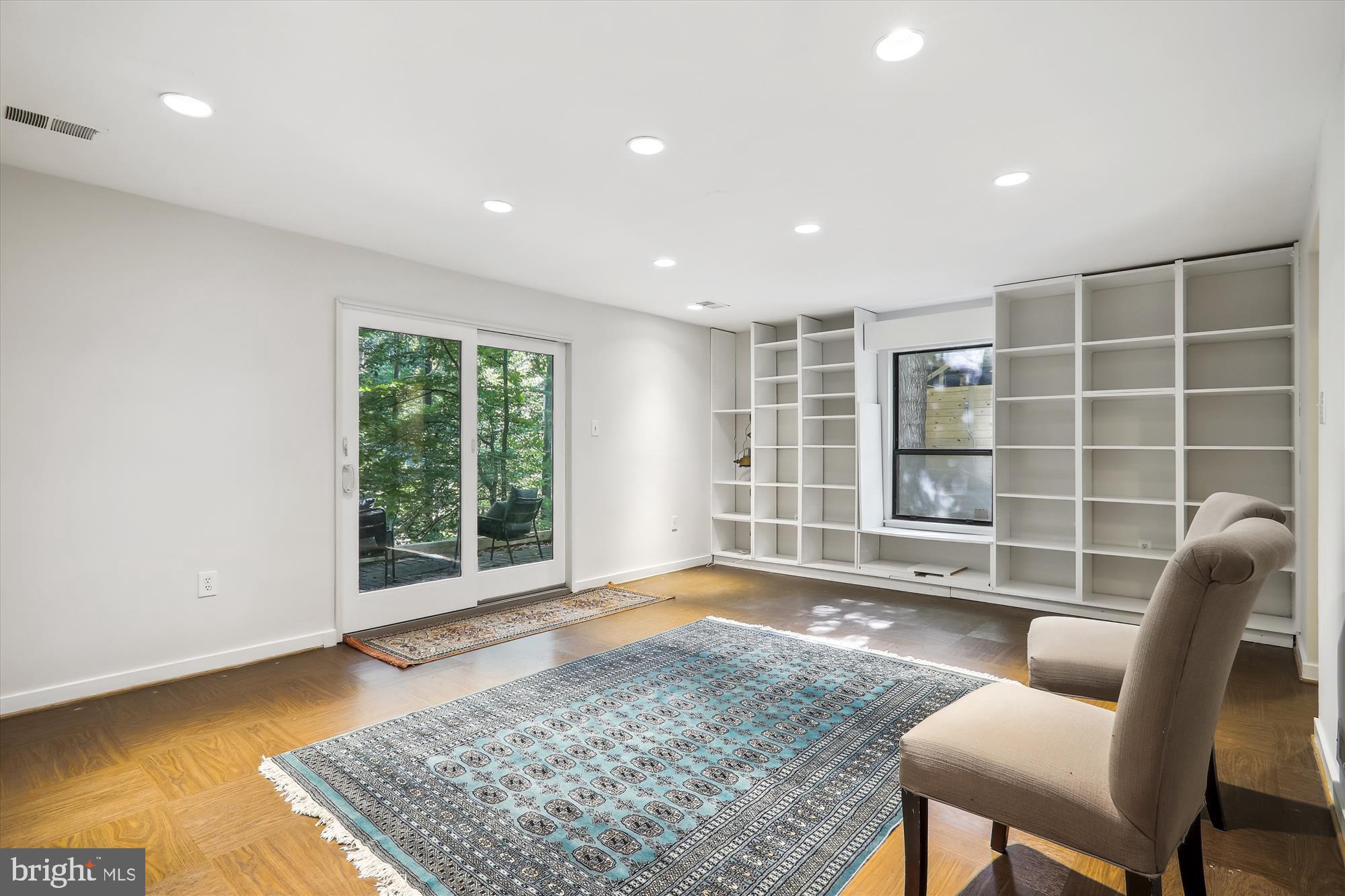 TAKOMA PARK - Residential