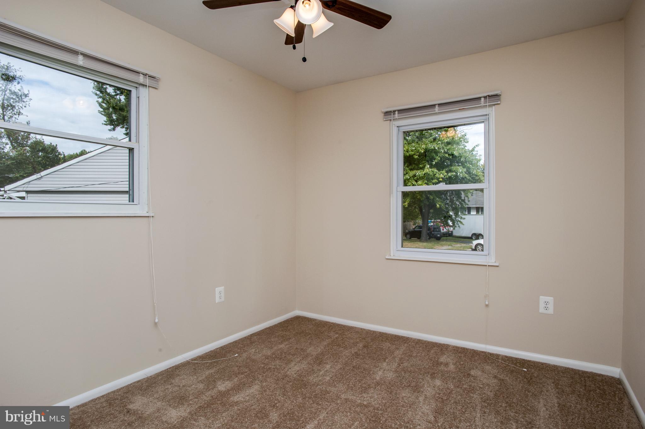 SUBURBIA - Residential