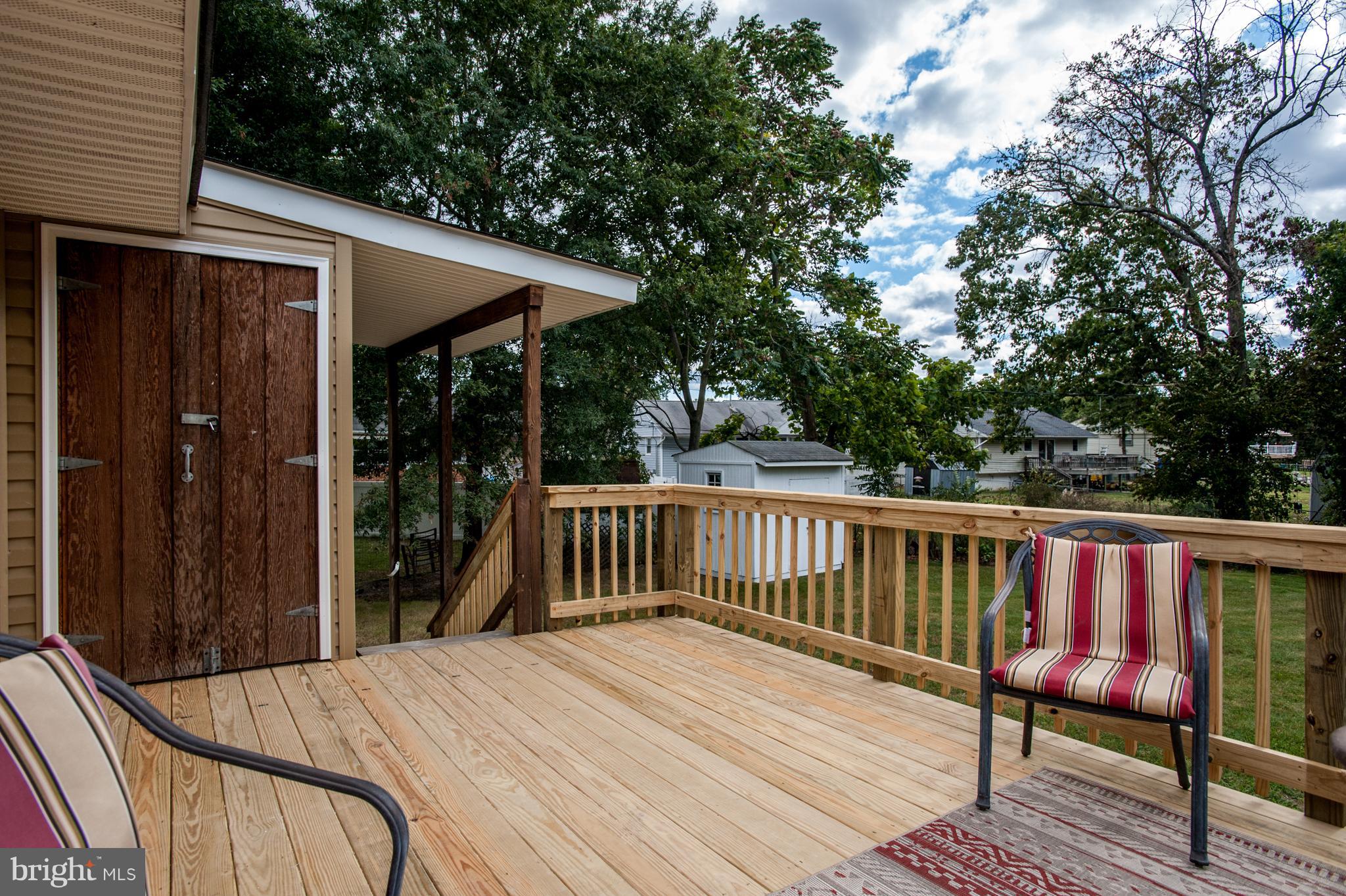 SUBURBIA - Residential