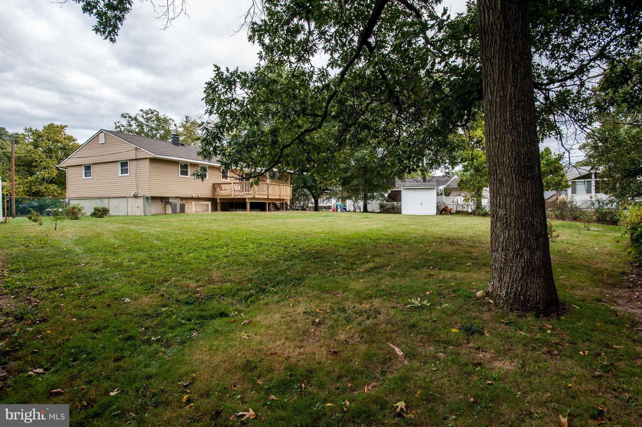 SUBURBIA - Residential