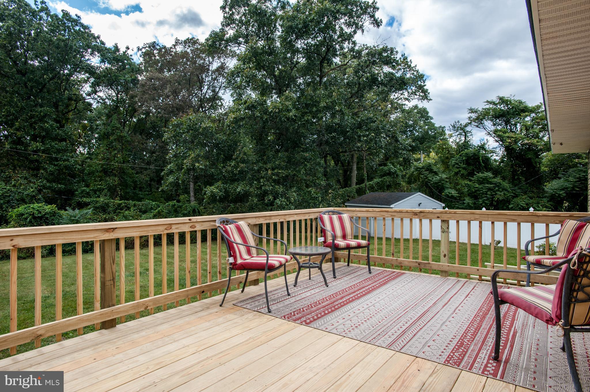 SUBURBIA - Residential