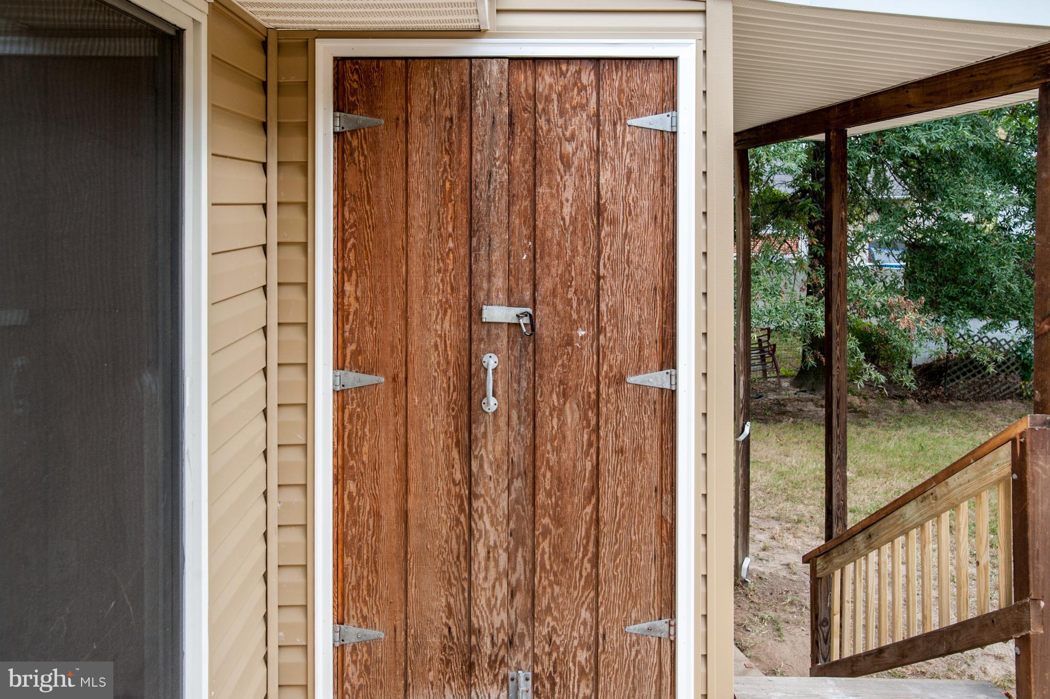 SUBURBIA - Residential