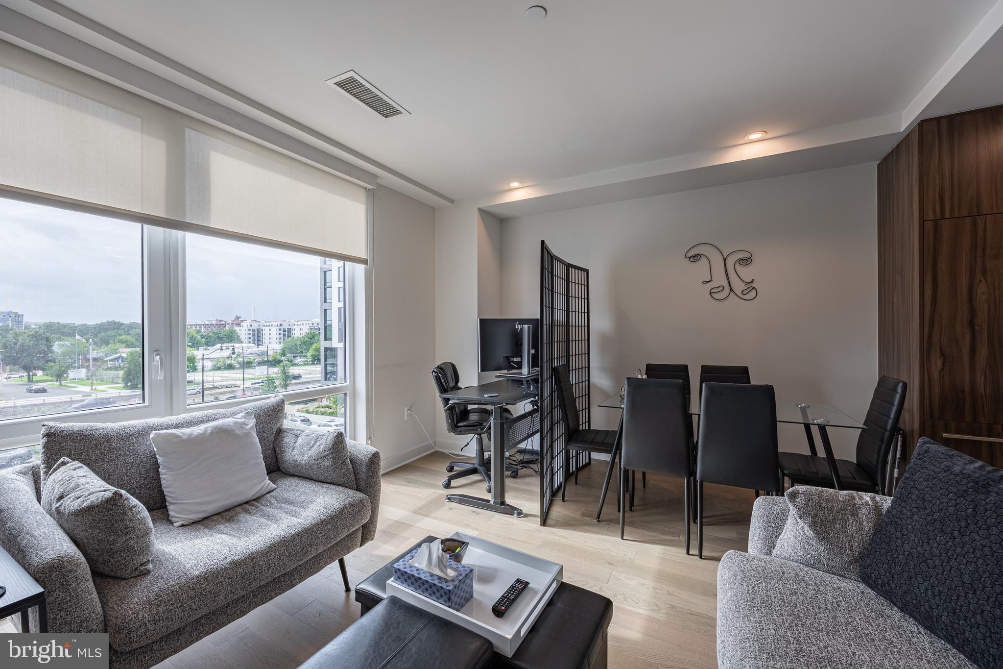 NAVY YARD - Residential Lease