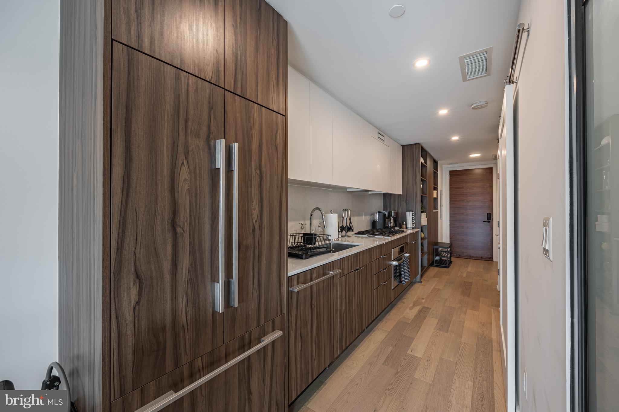 NAVY YARD - Residential Lease