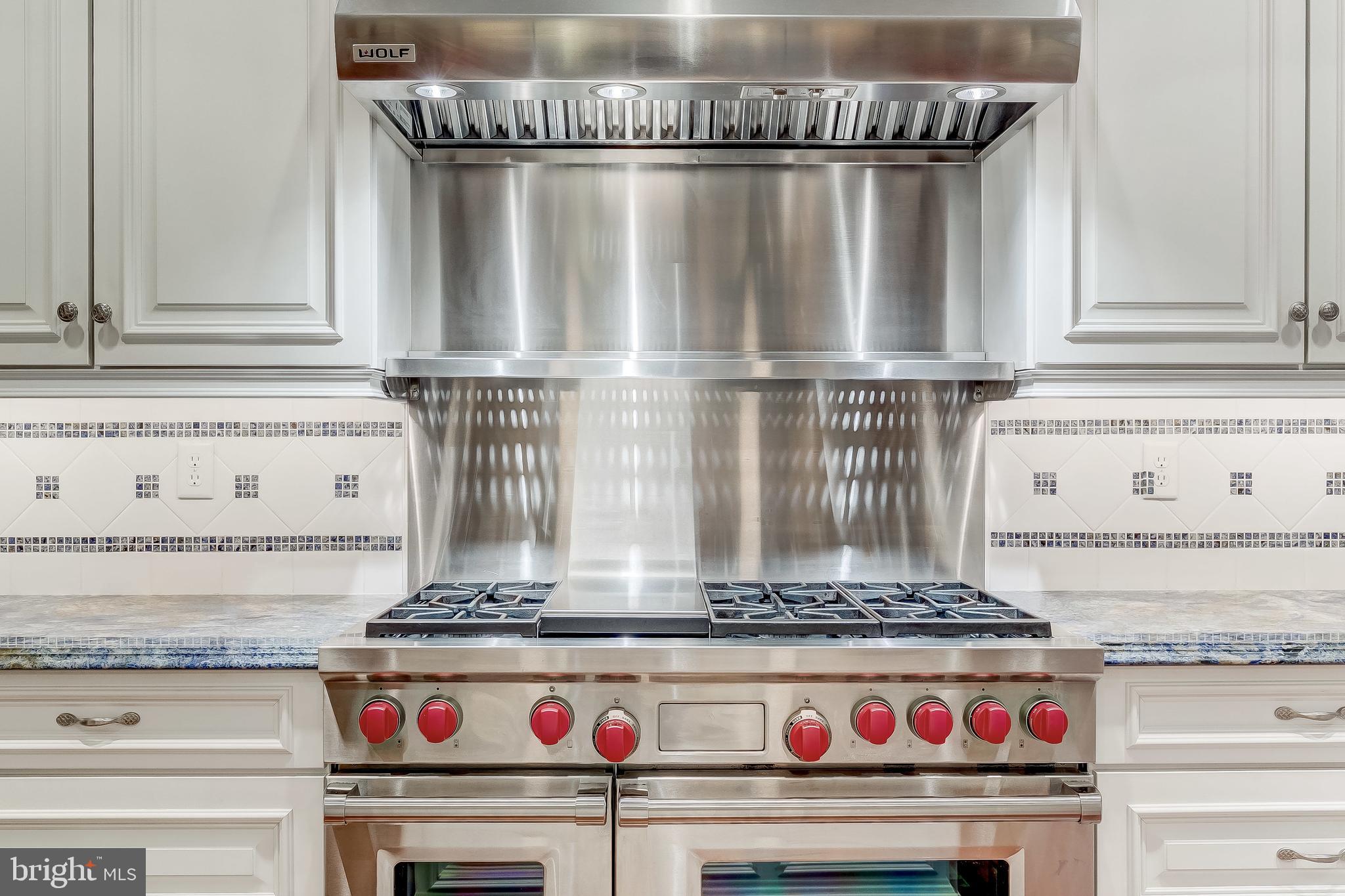 CLOISTERS AT CHARLES III - Residential