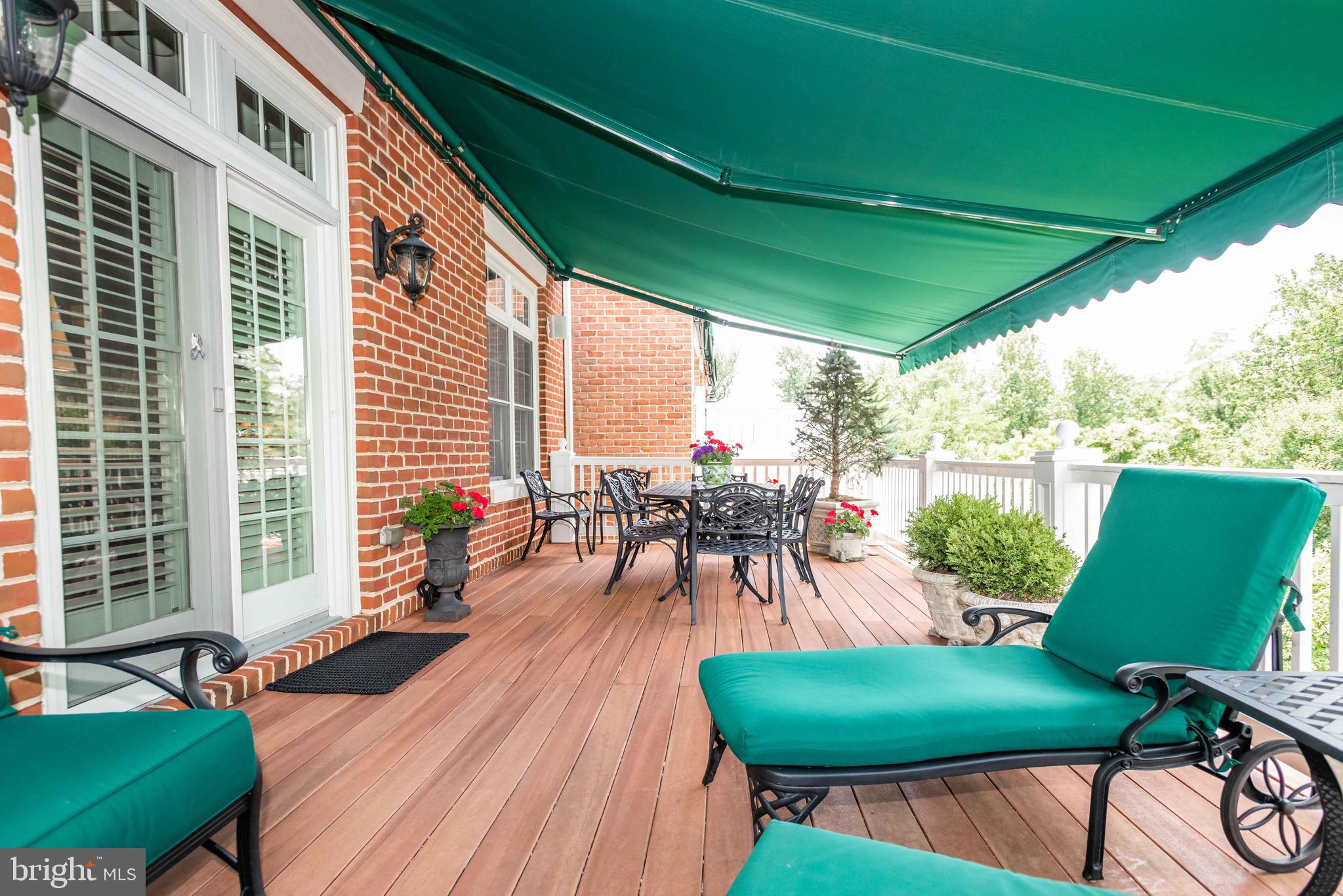 CLOISTERS AT CHARLES III - Residential