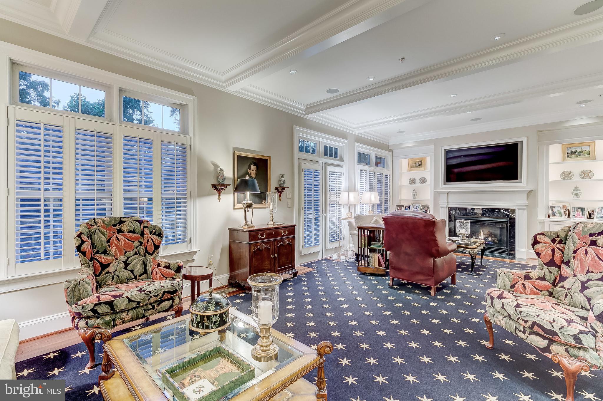 CLOISTERS AT CHARLES III - Residential