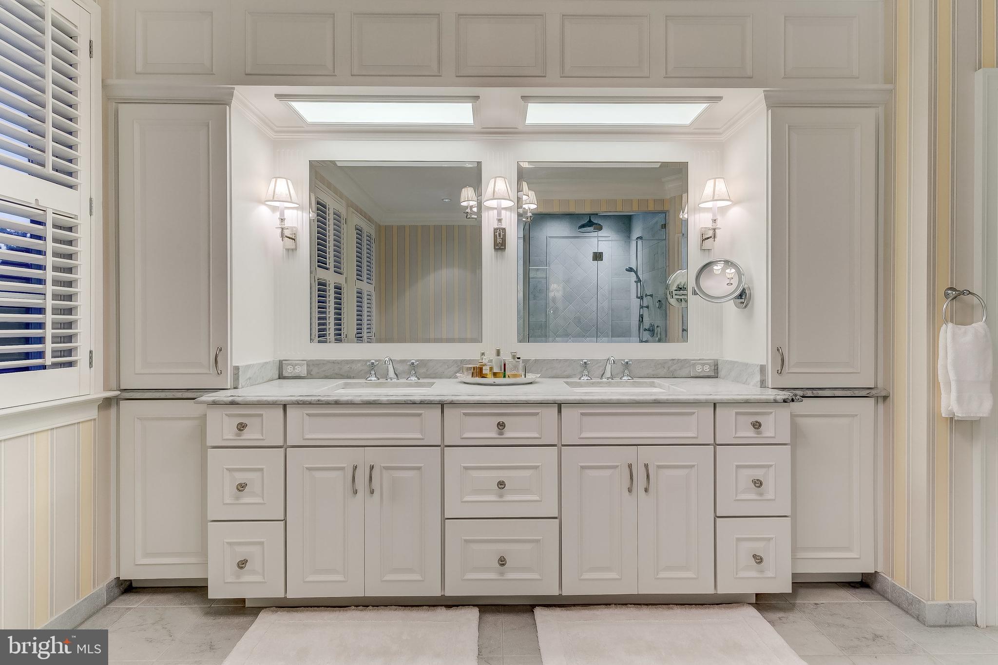 CLOISTERS AT CHARLES III - Residential