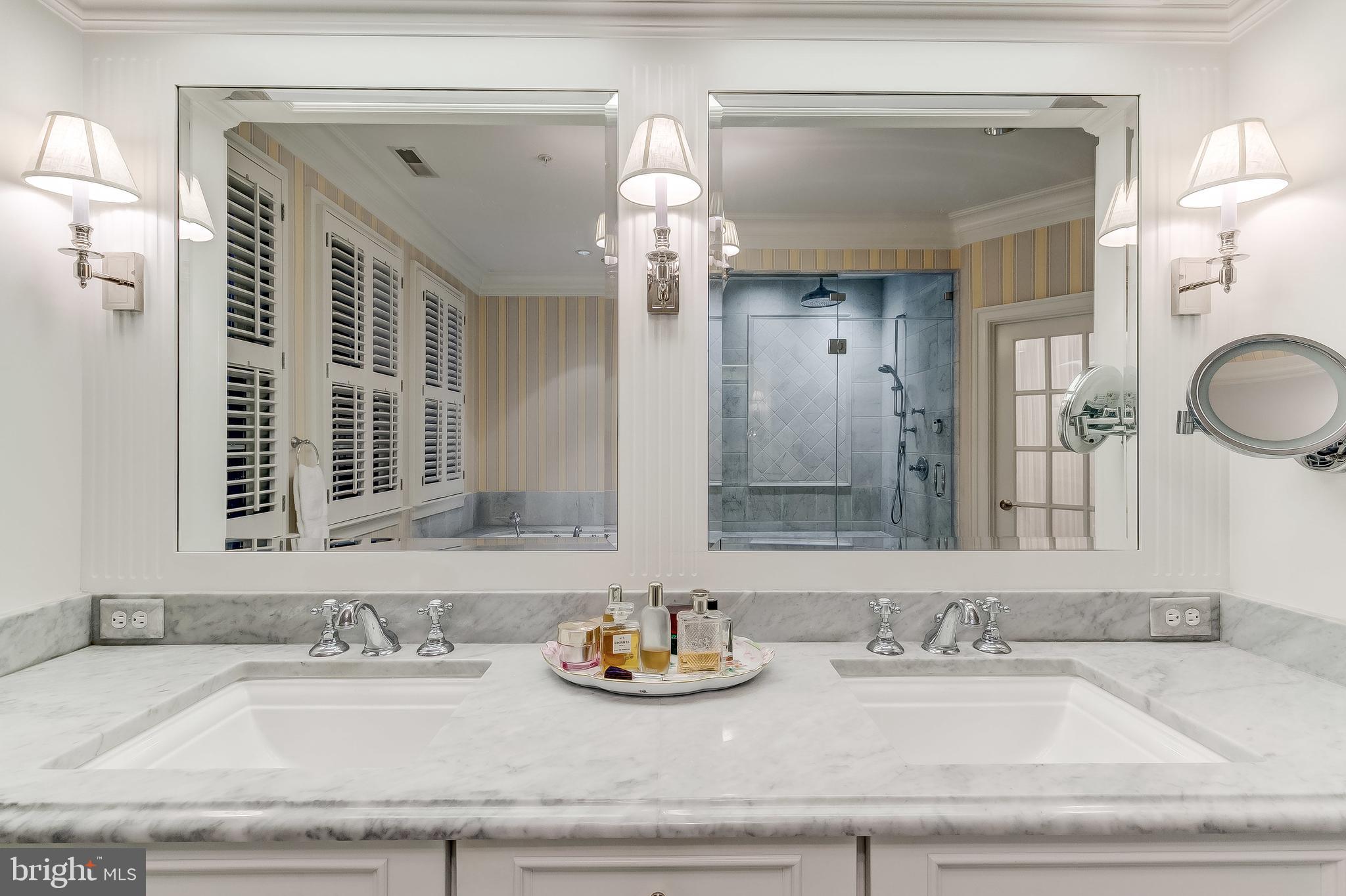 CLOISTERS AT CHARLES III - Residential