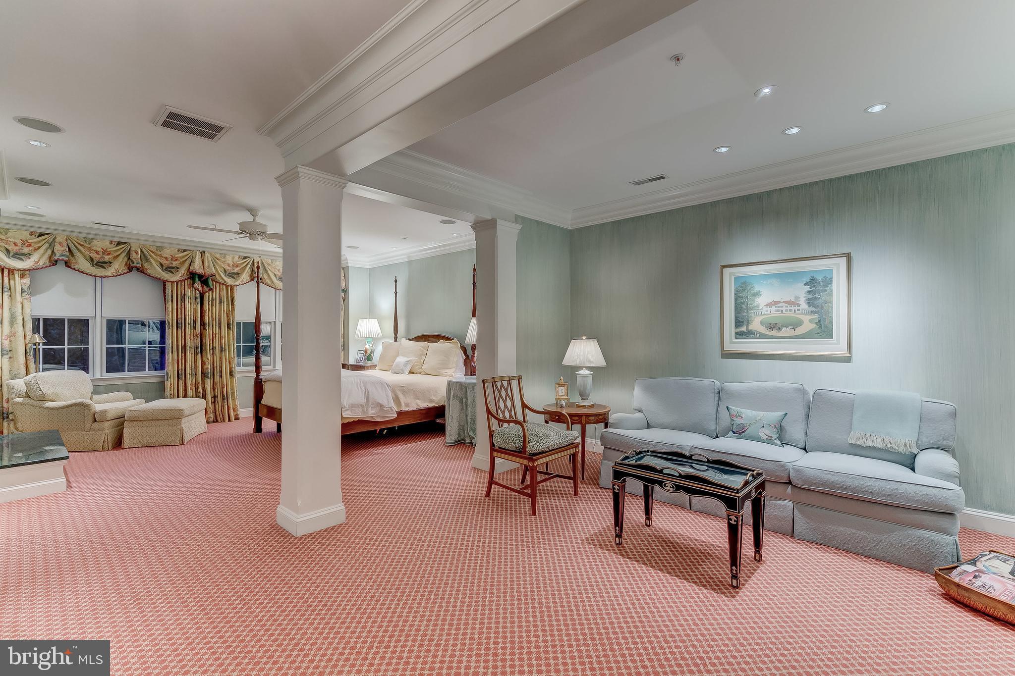 CLOISTERS AT CHARLES III - Residential