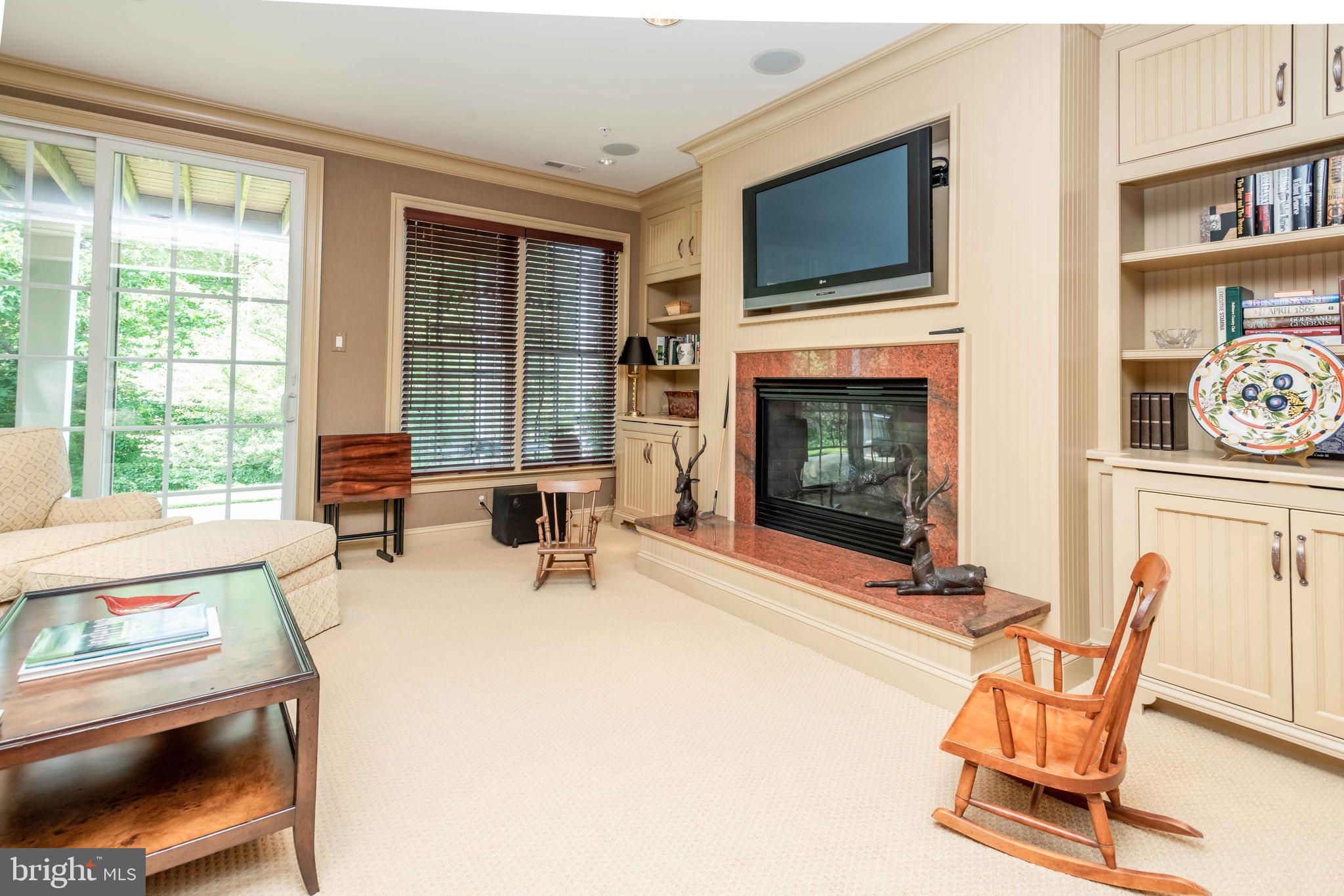 CLOISTERS AT CHARLES III - Residential