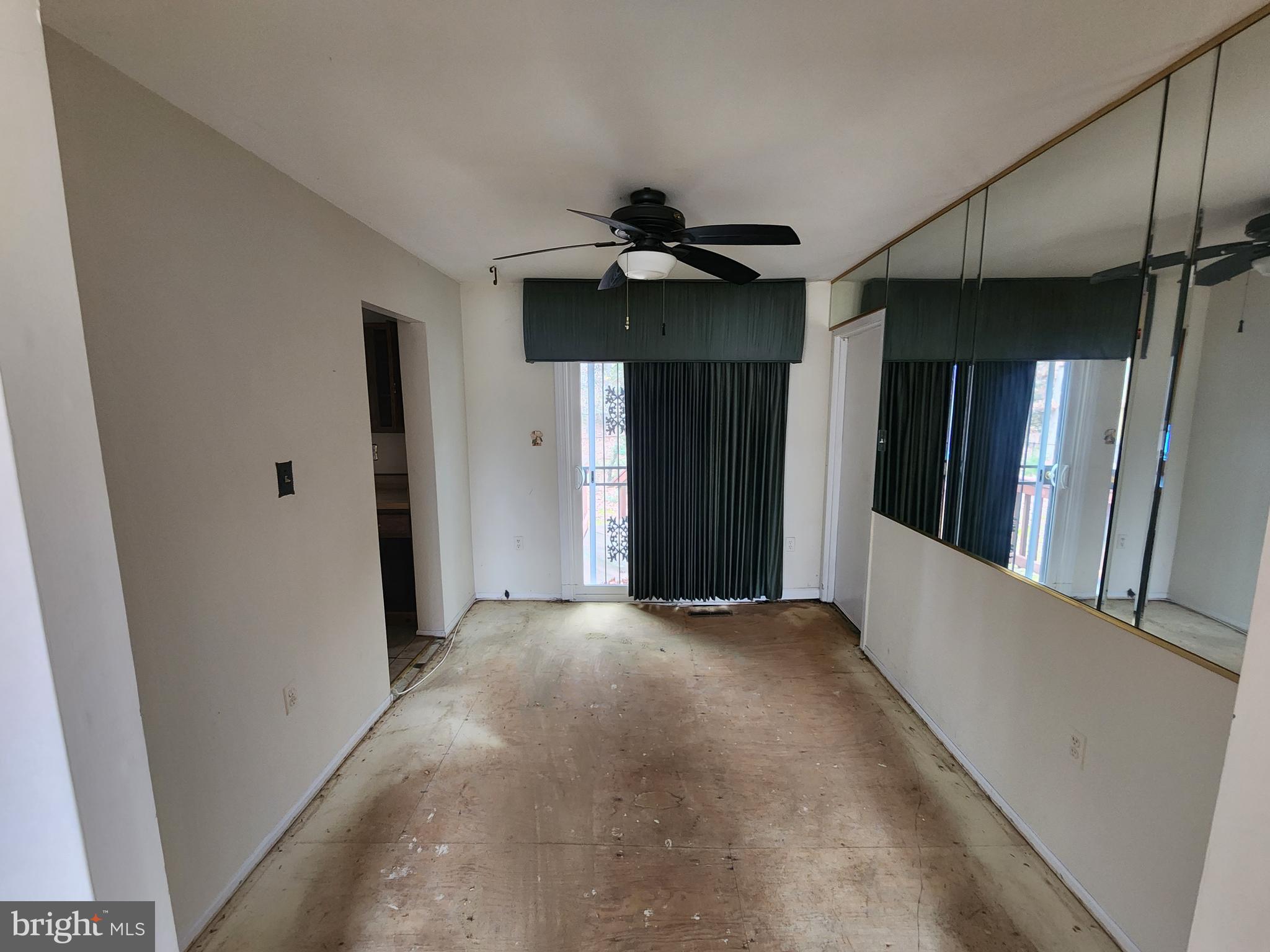 OLD FORT HILLS PLAT ONE - Residential