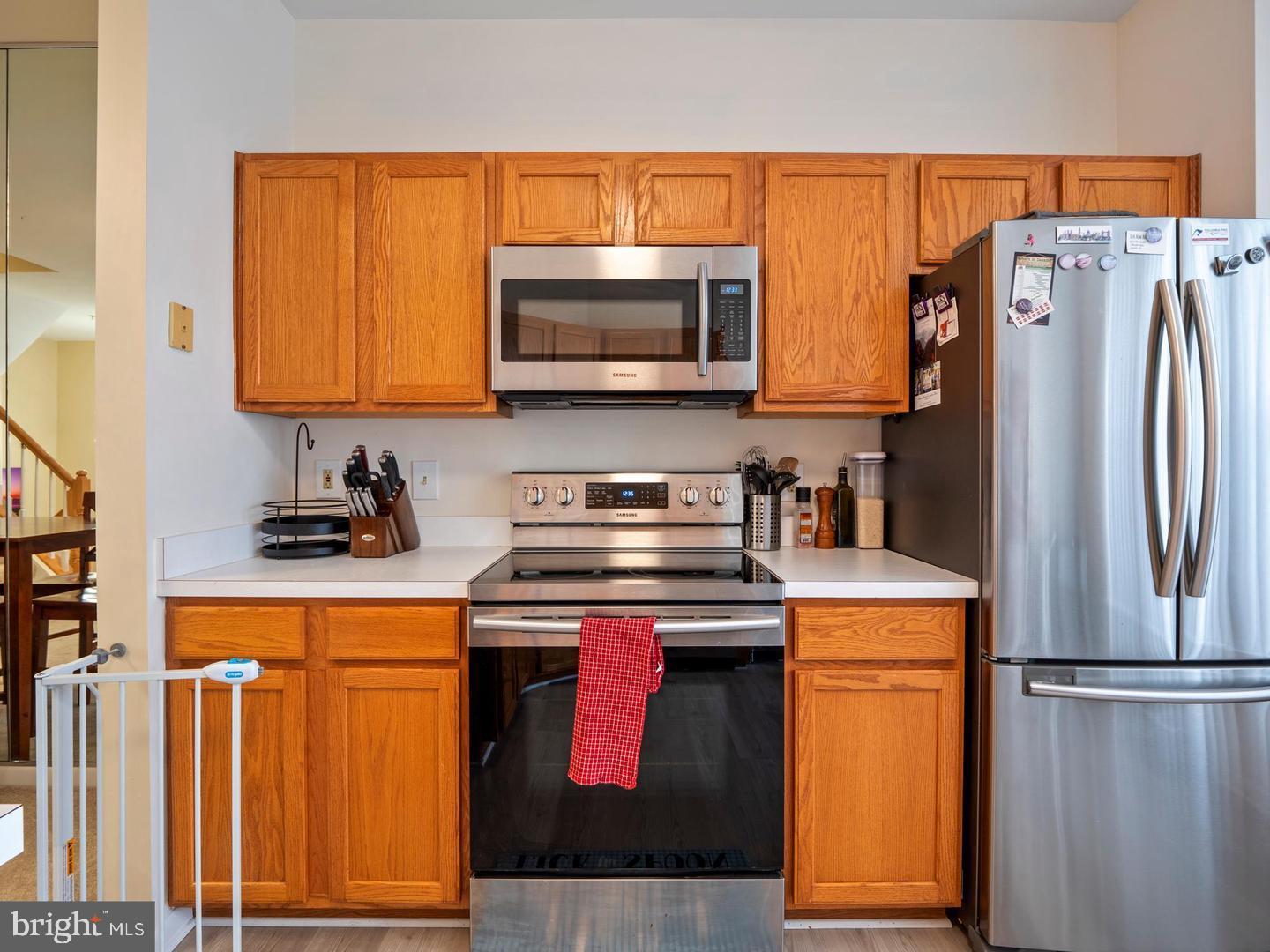 ASHBURN VILLAGE - Residential Lease