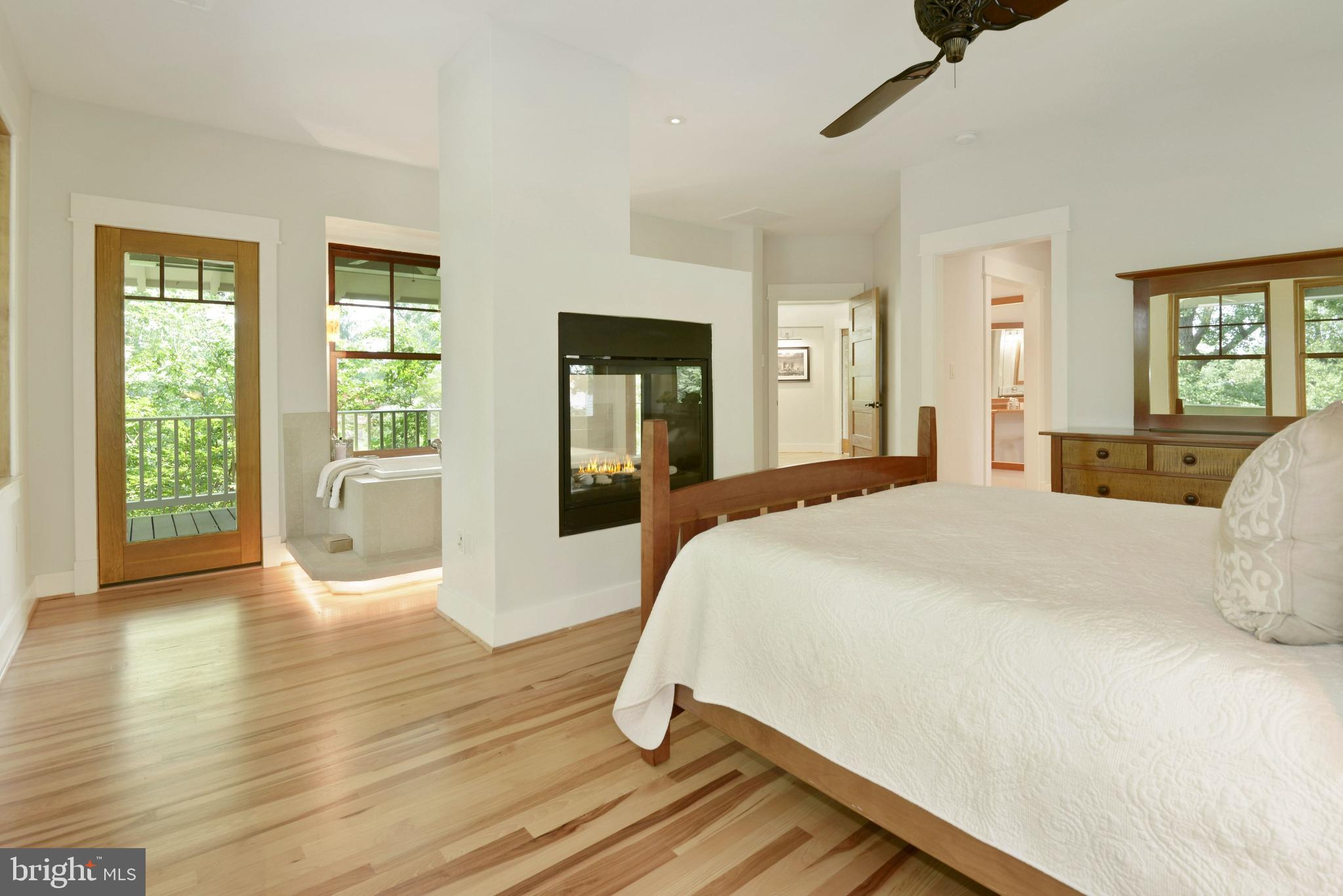 OVERLEE - Residential