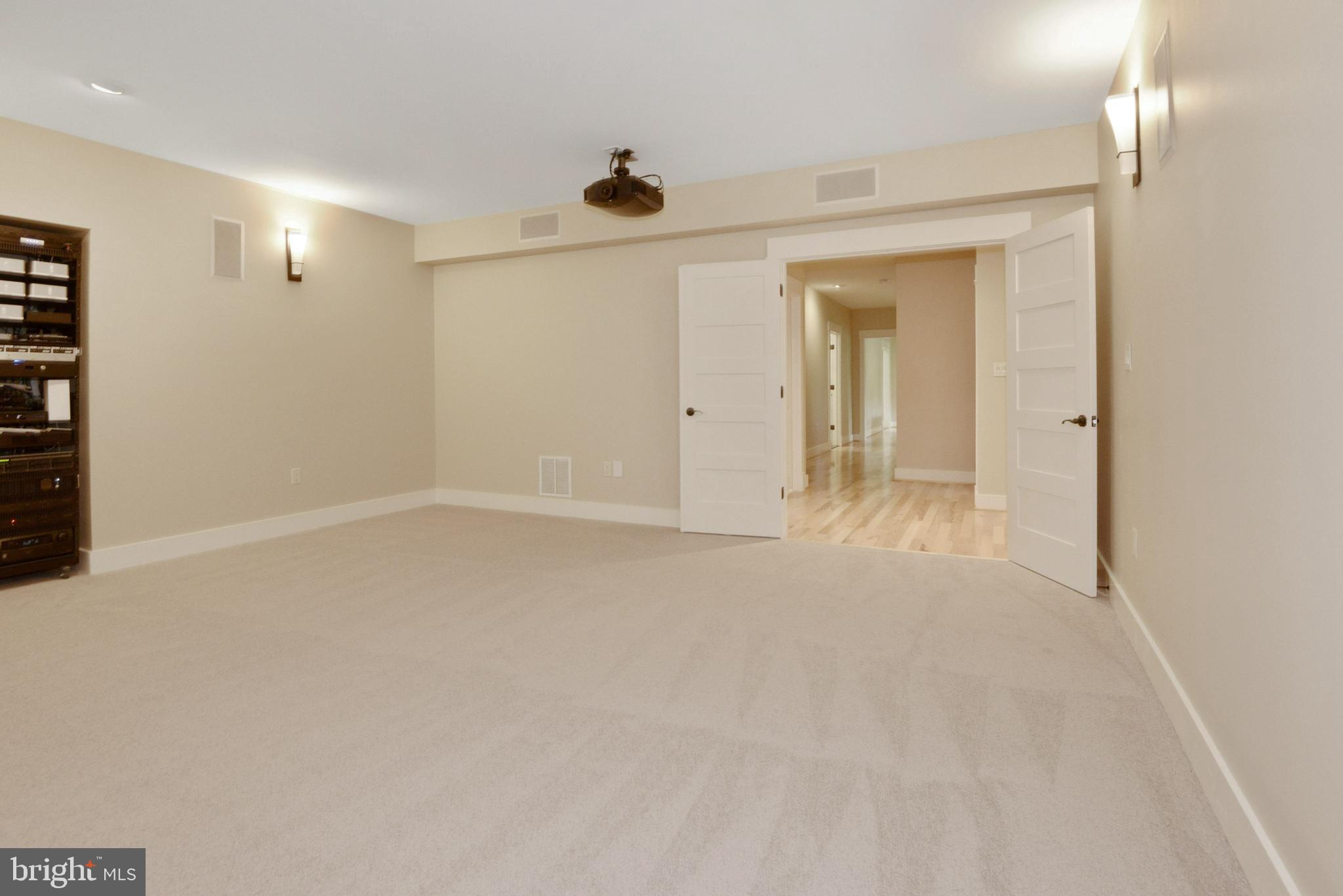 OVERLEE - Residential