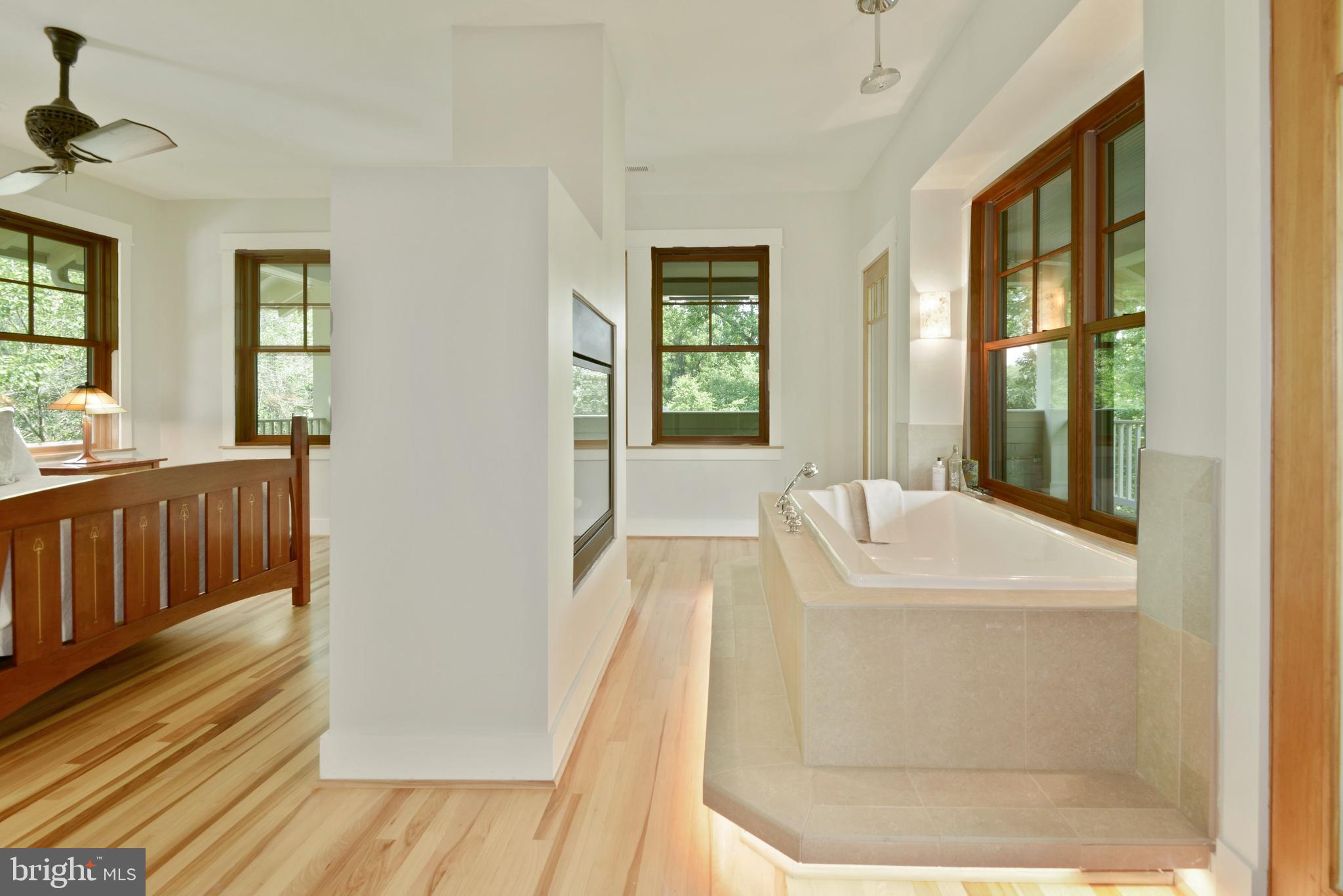 OVERLEE - Residential