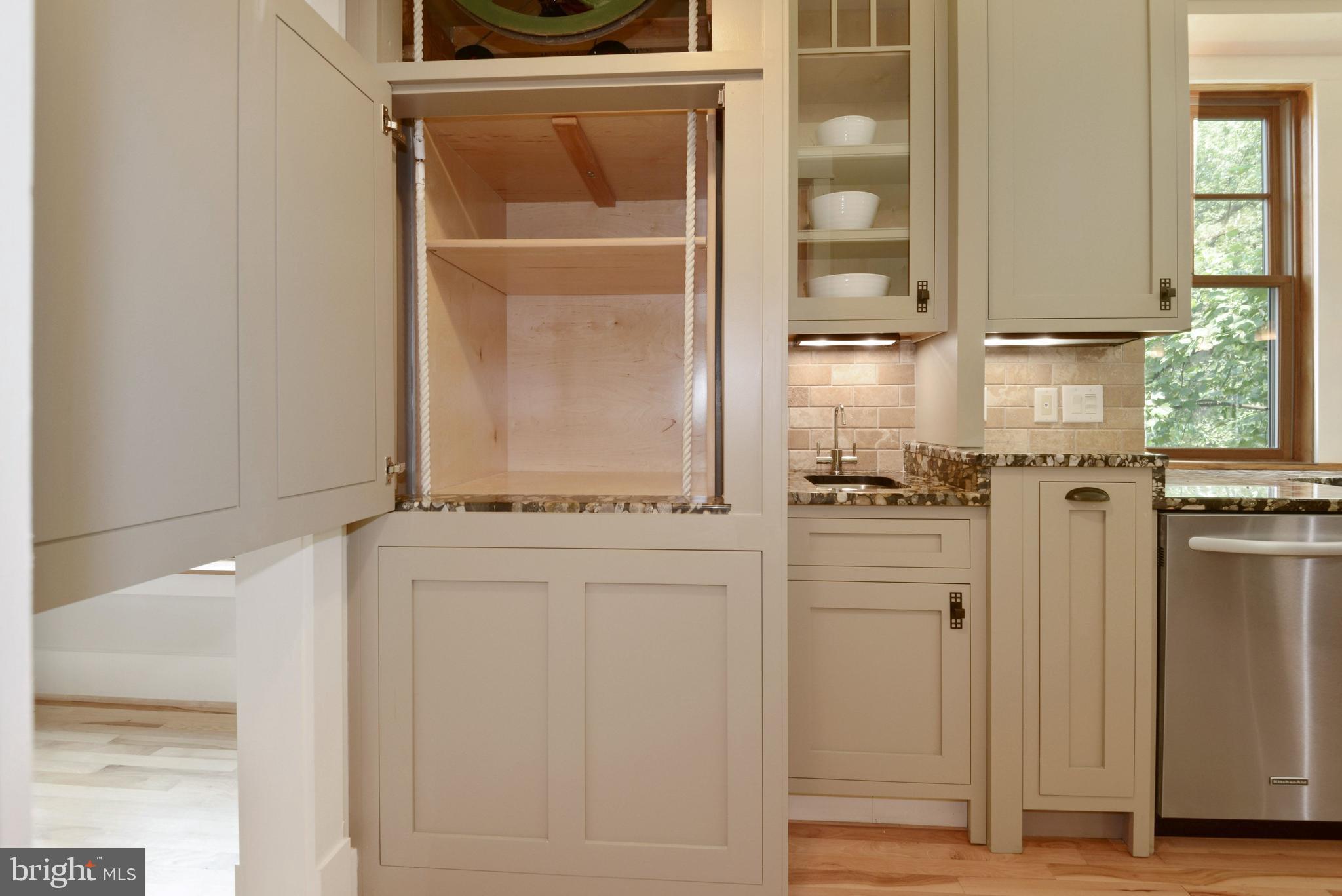 OVERLEE - Residential