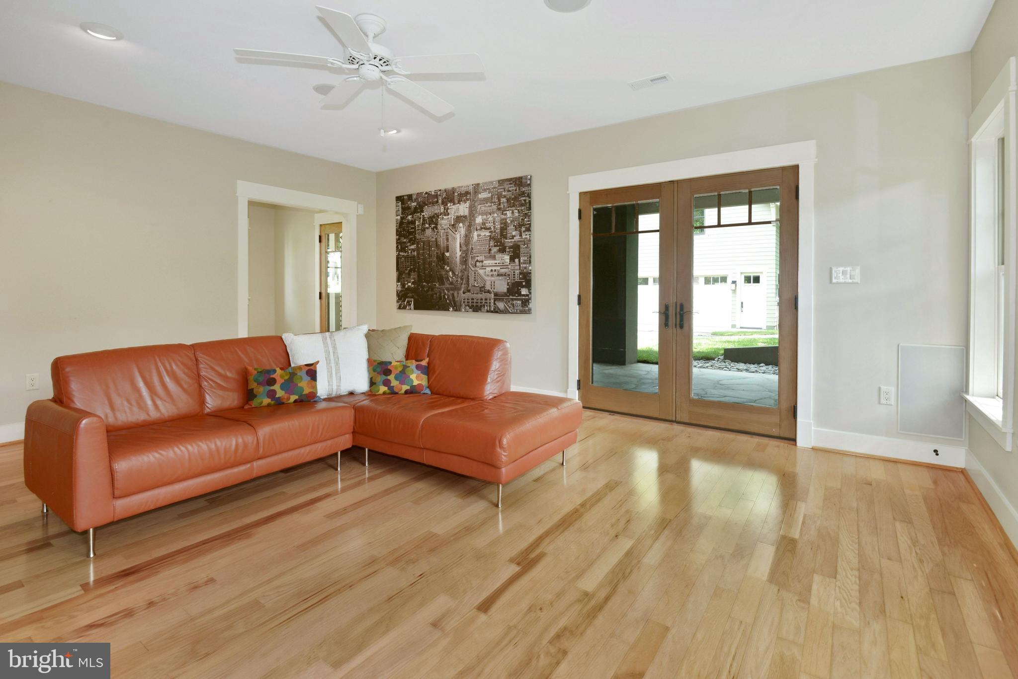 OVERLEE - Residential